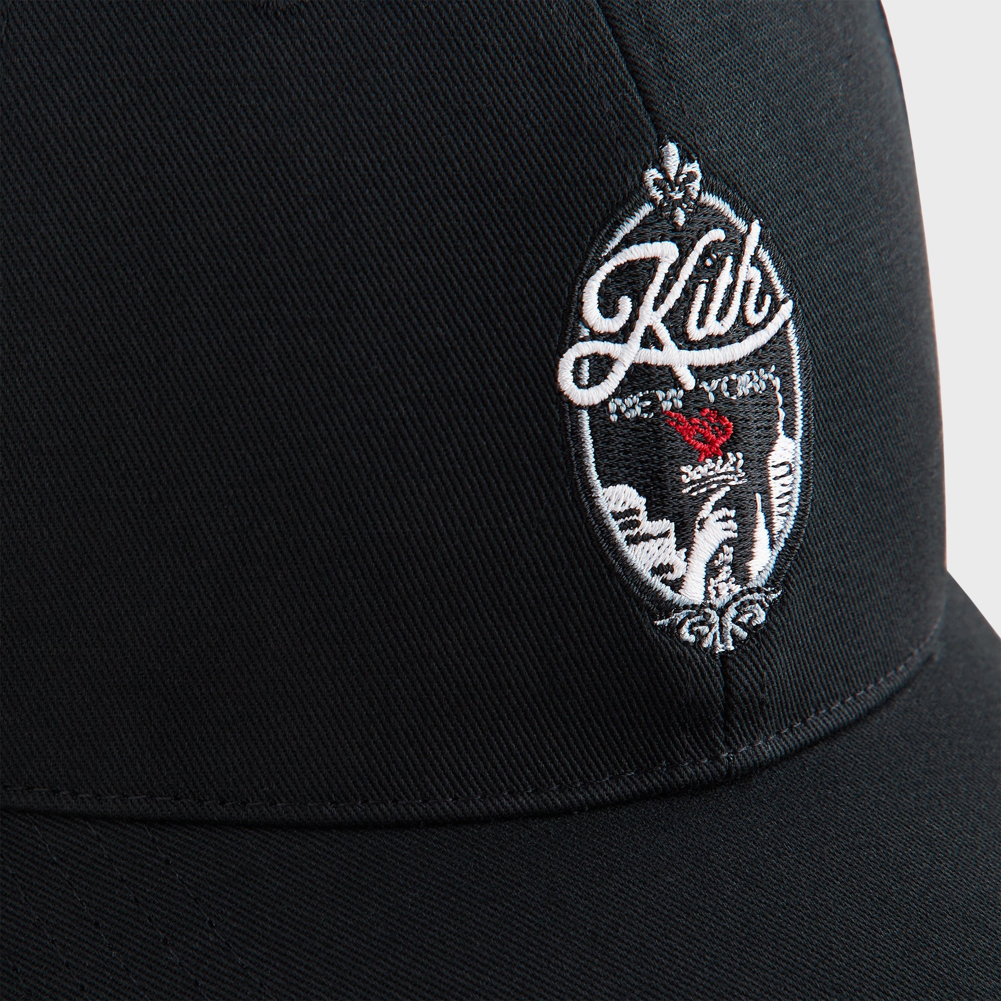 Kith Twill Aaron Classic Cap - Black – Kith Japan