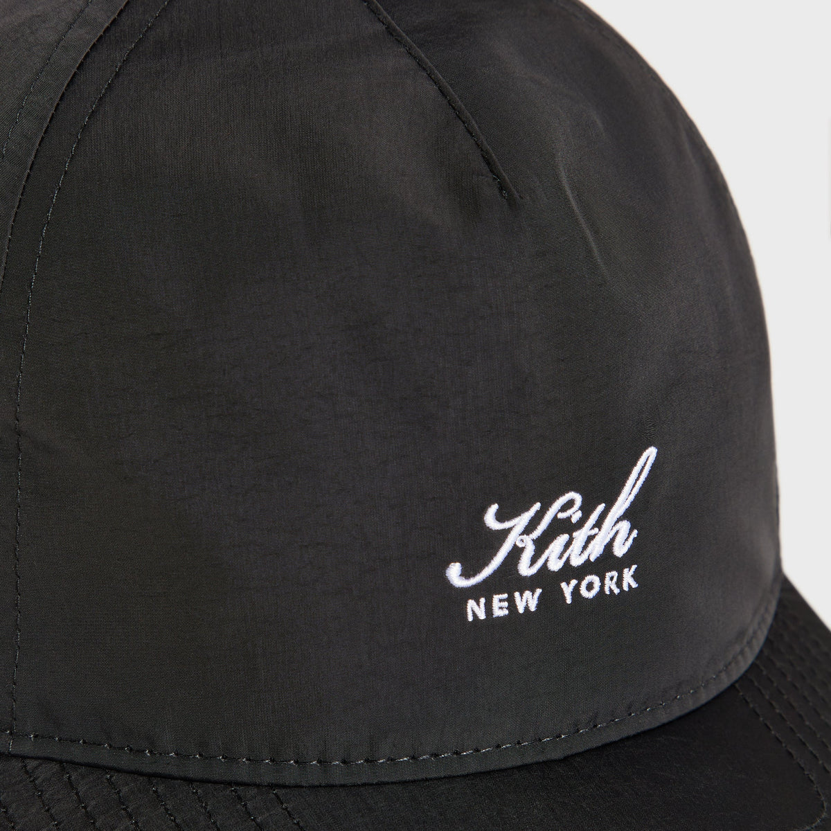 Kith Script Wrinkle Nylon Bay Low Pinch Crown Snapback - Black