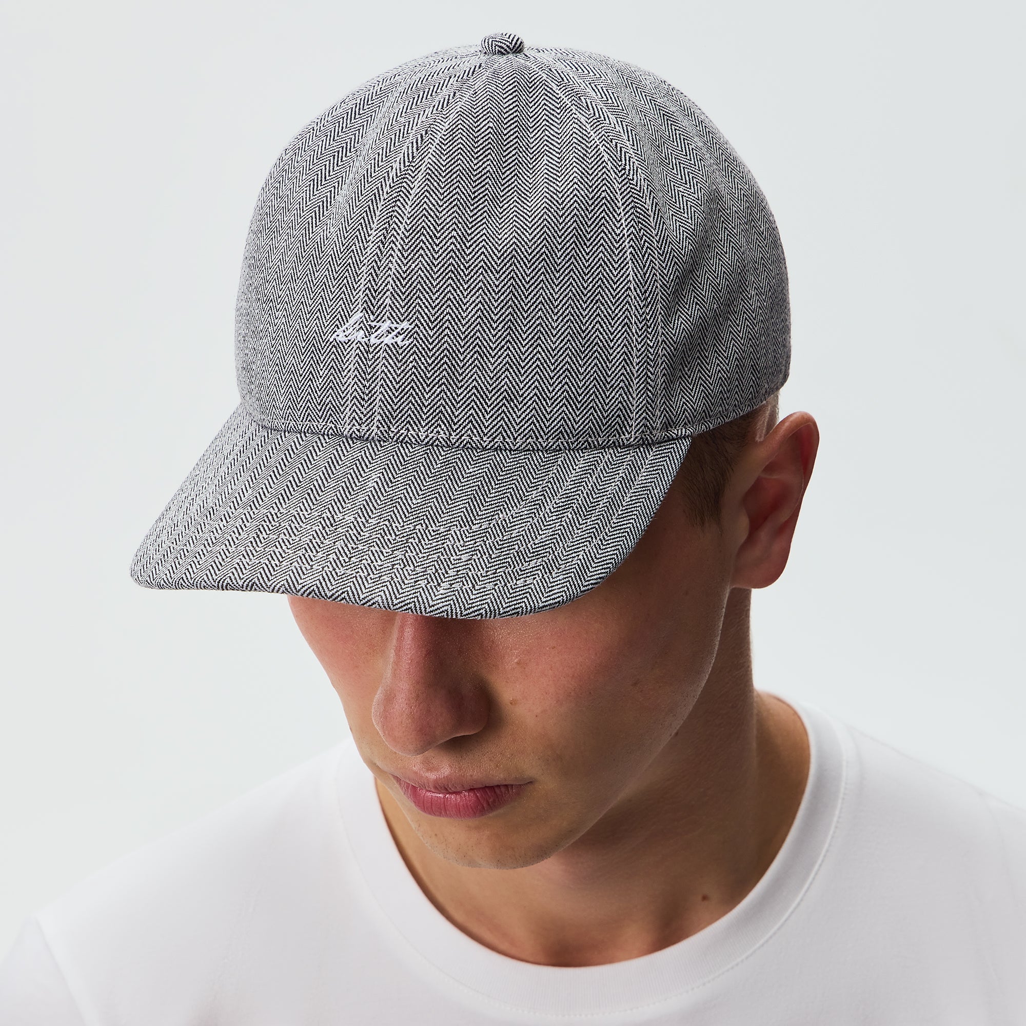 Kith Laurel Pegasus Nolan Trucker Hat - Black – Kith Japan