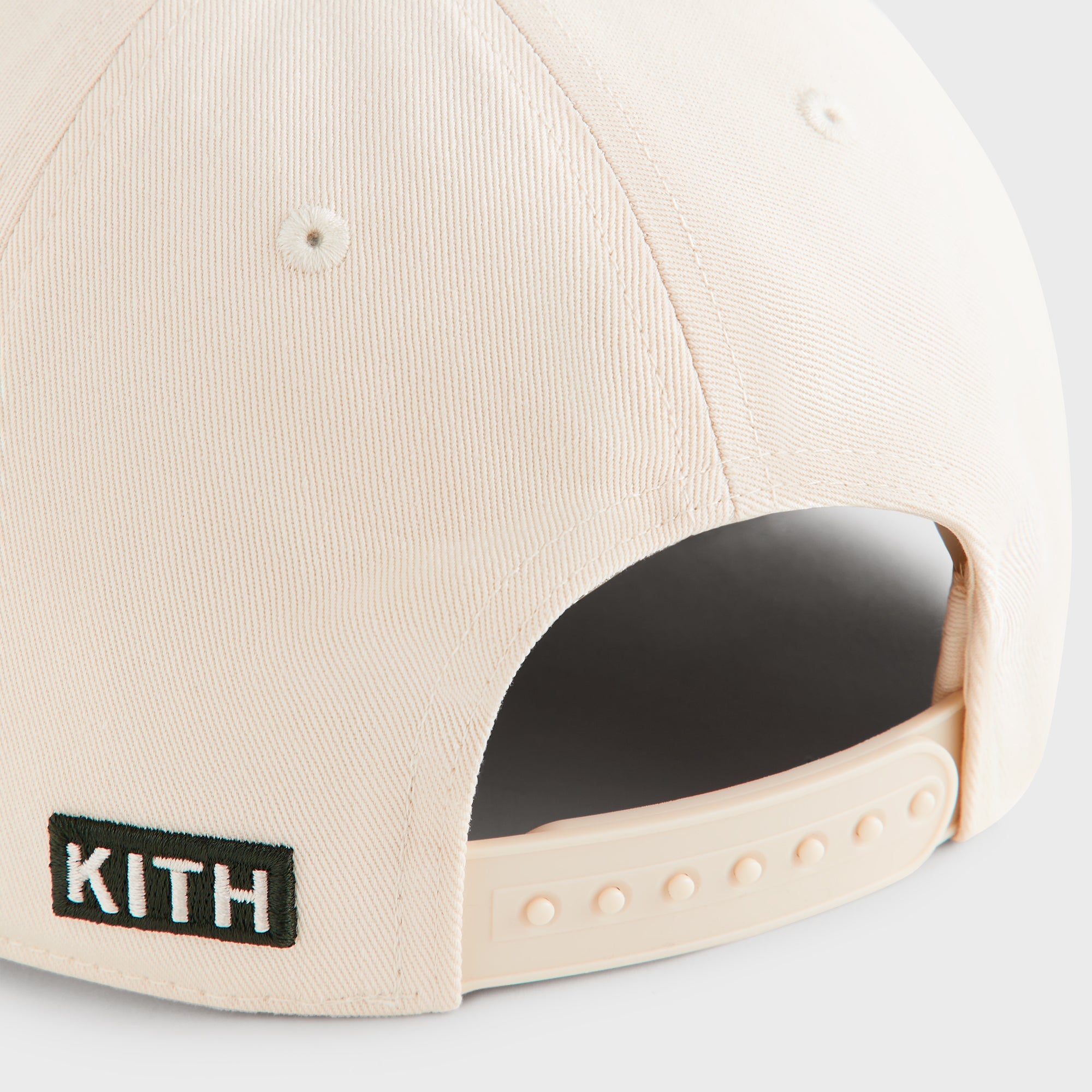 Kith Twill Bay Low Pinch Crown Snapback - Sandrift – Kith Japan Kith Twill Bay Low Pinch Crown Snapback - Sandrift – Kith Japan