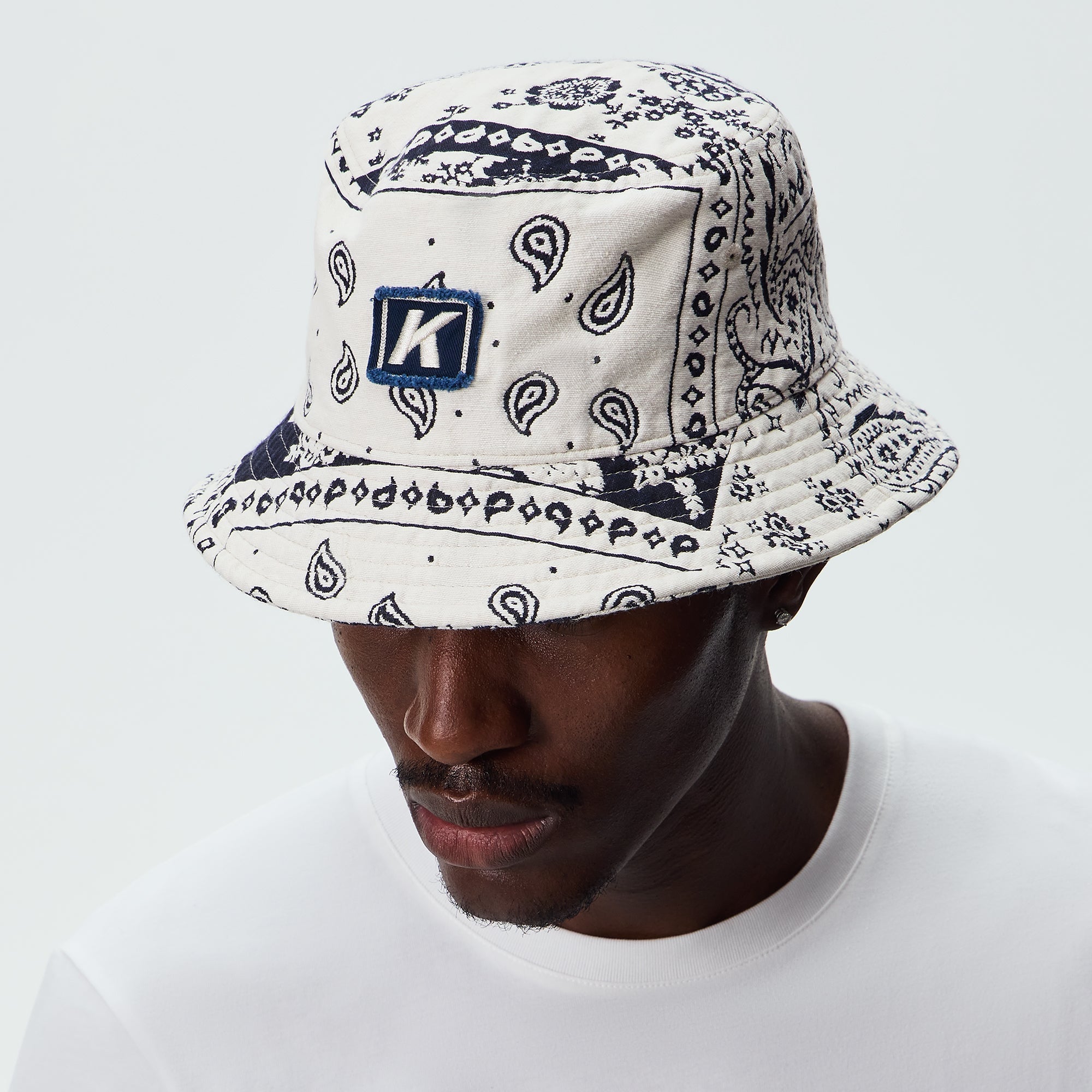 Kith Bandana Jacquard Dawson Bucket Hat - Nocturnal - PH – Kith Japan