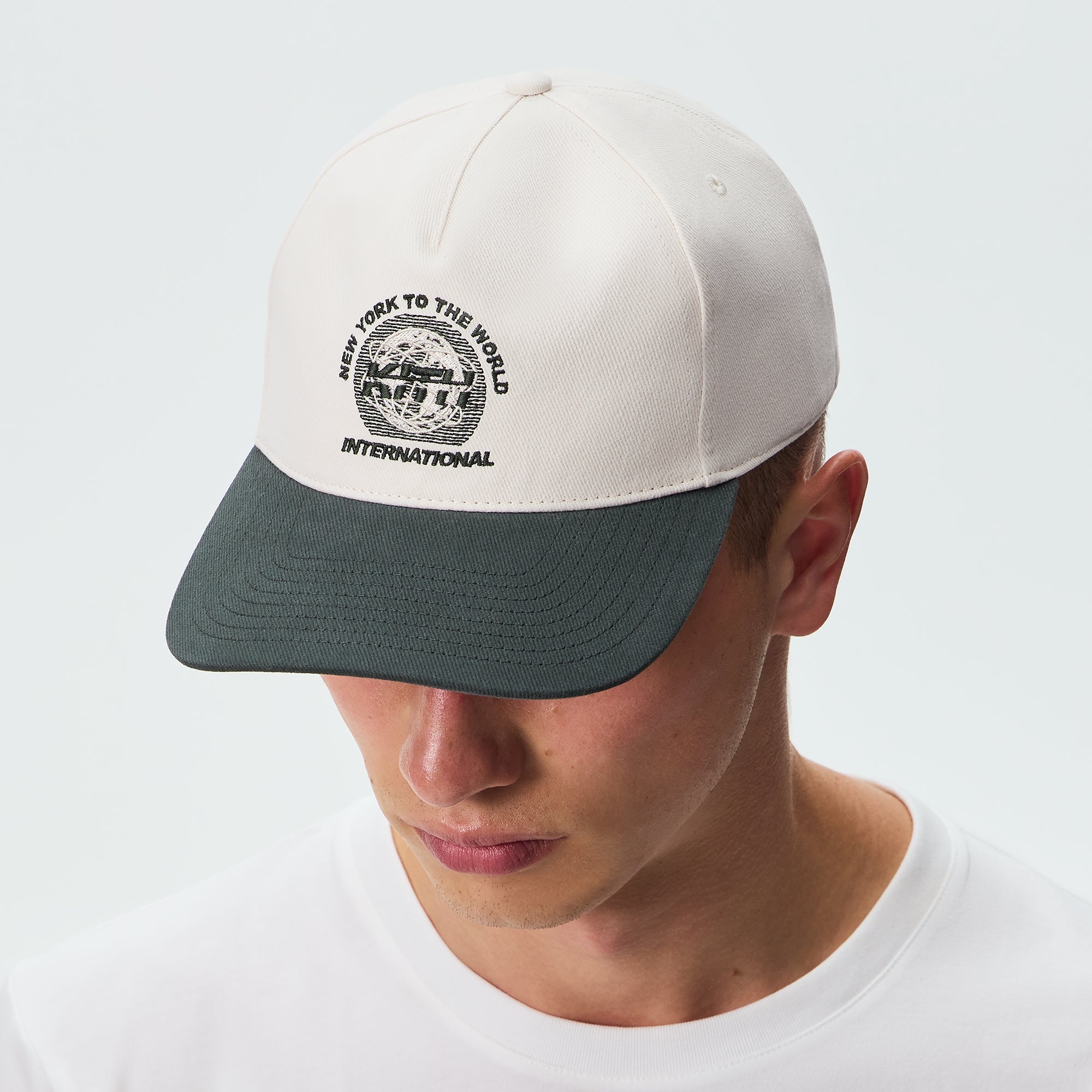 Kith Brushed Twill Bay Low Pinch Crown Cap - Stadium – Kith Japan
