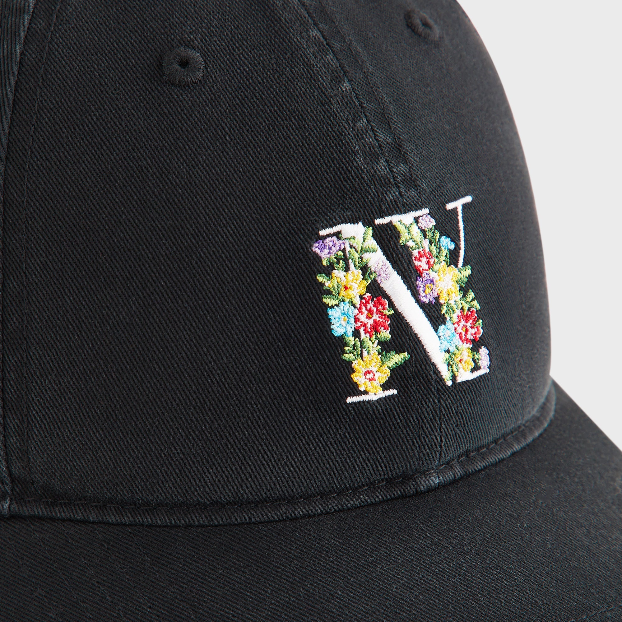 Kith for '47 Floral NY Washed Twill Classic Cap - Black – Kith Japan