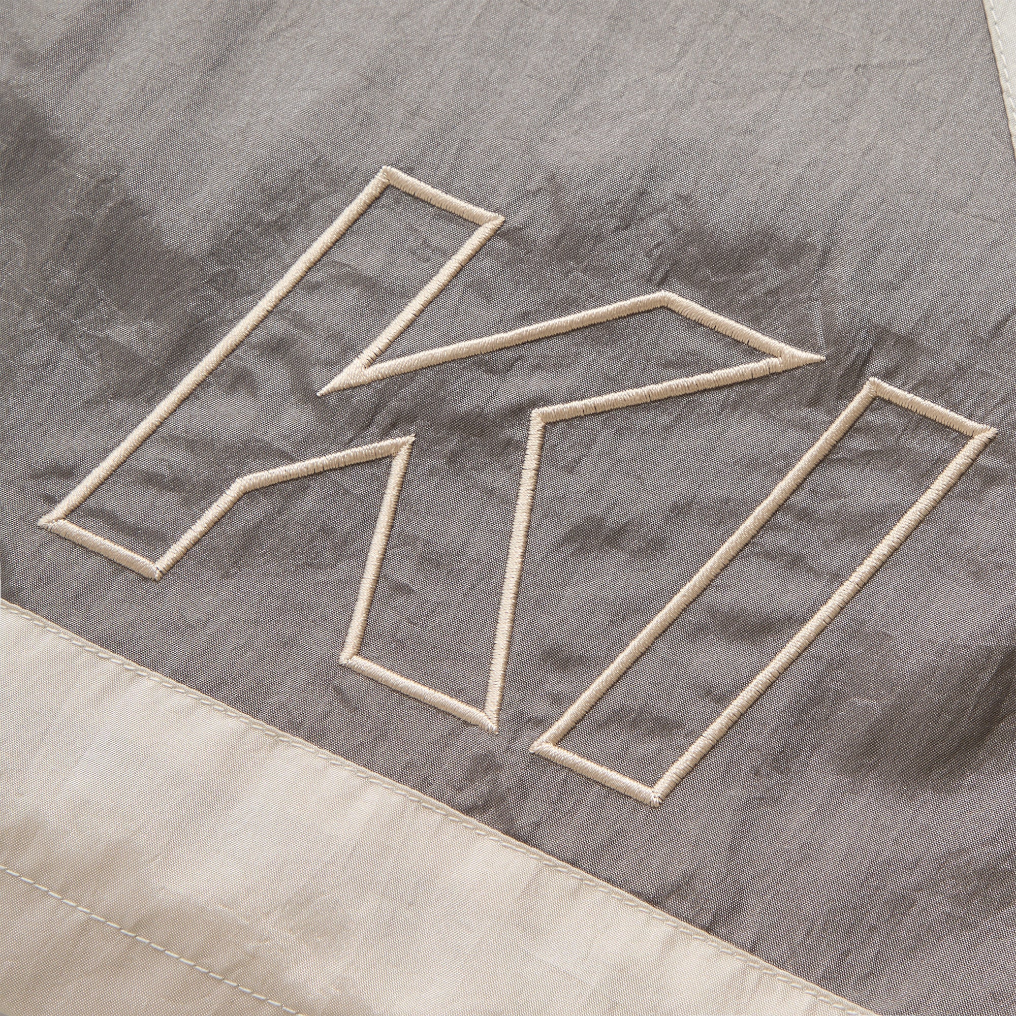 Kith Washed Nylon Turbo Short - Hallow – Kith Japan