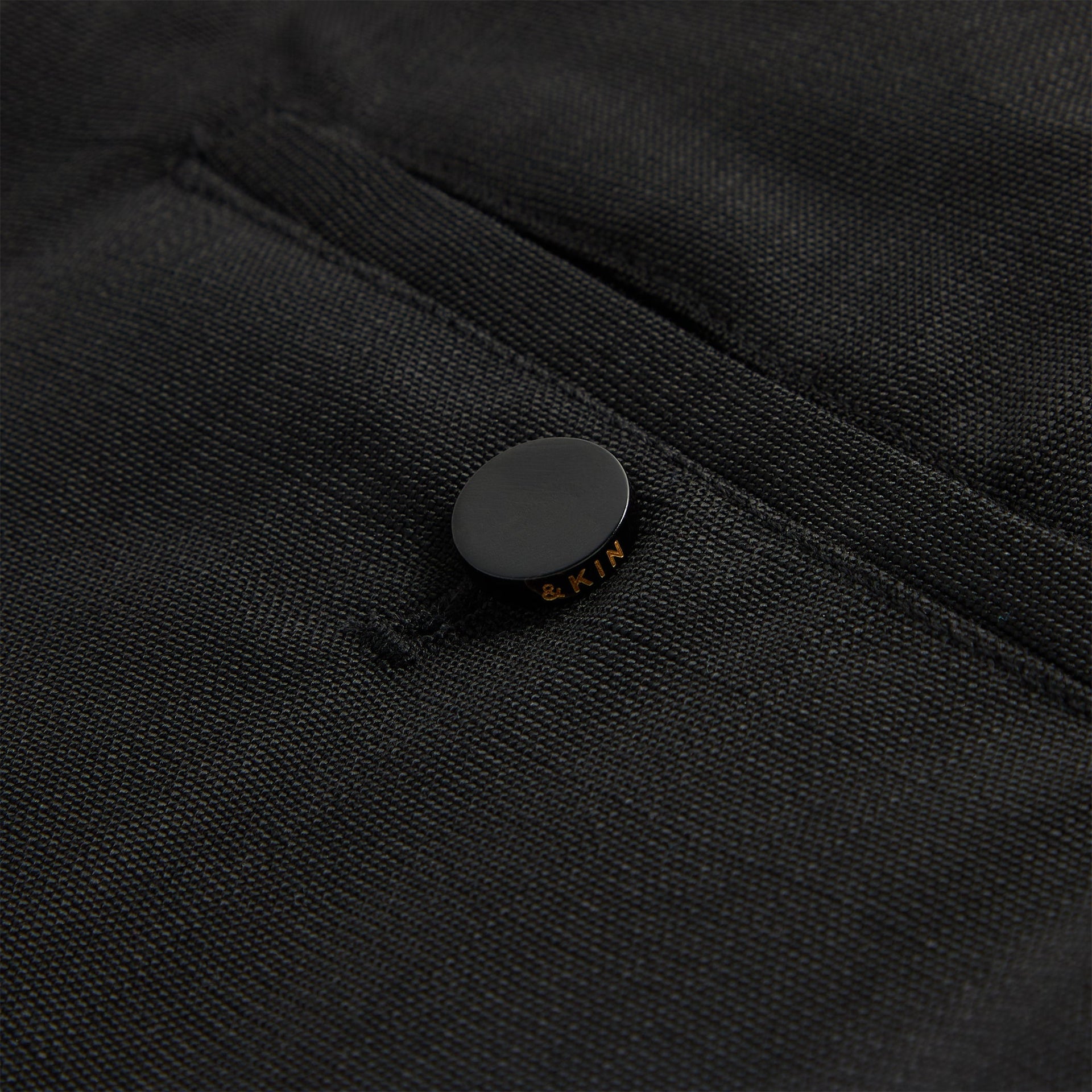 &Kin Textured Viscose Conley Cargo Short - Black - PH