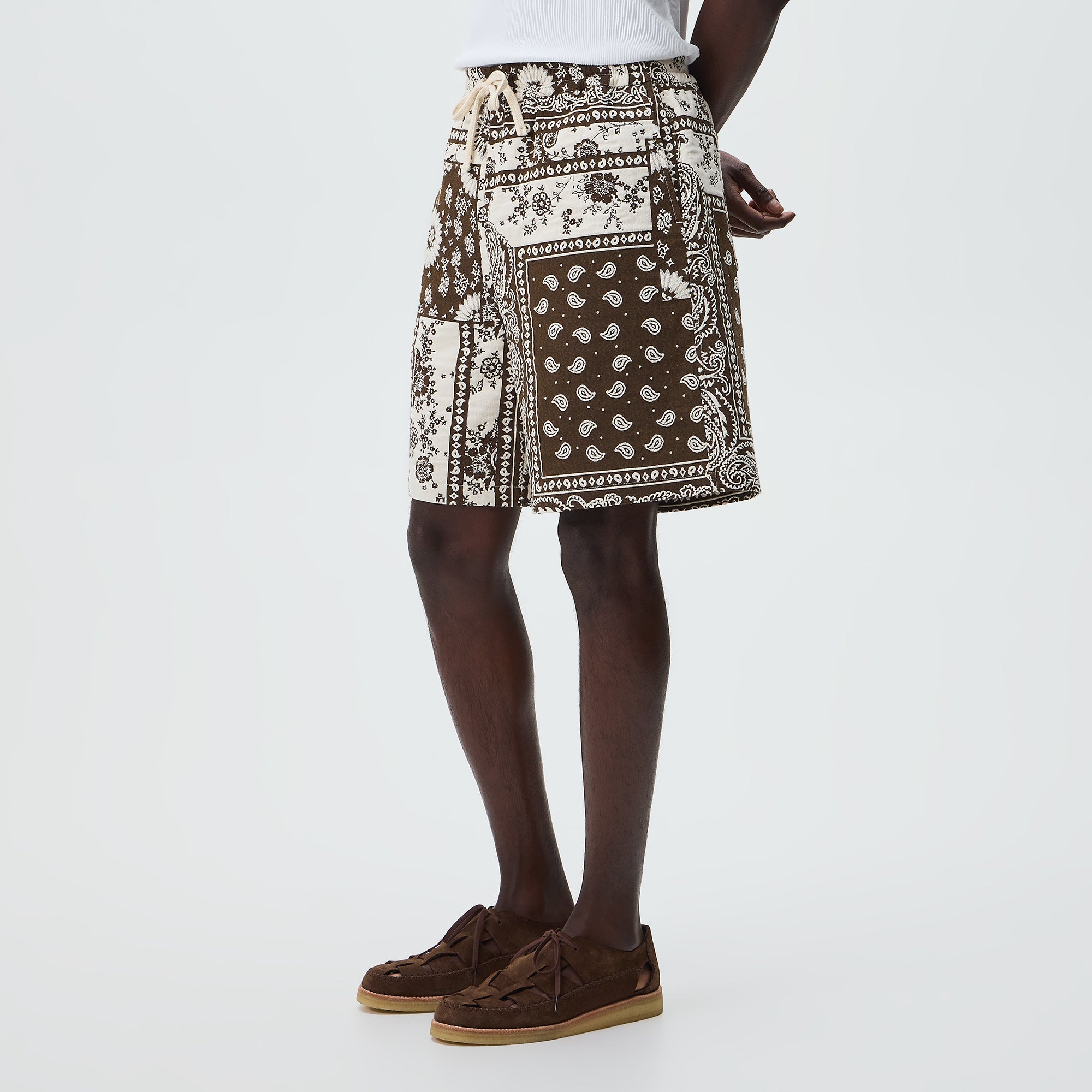 Kith Bandana Jacquard Lewis Short - Coffee – Kith Japan