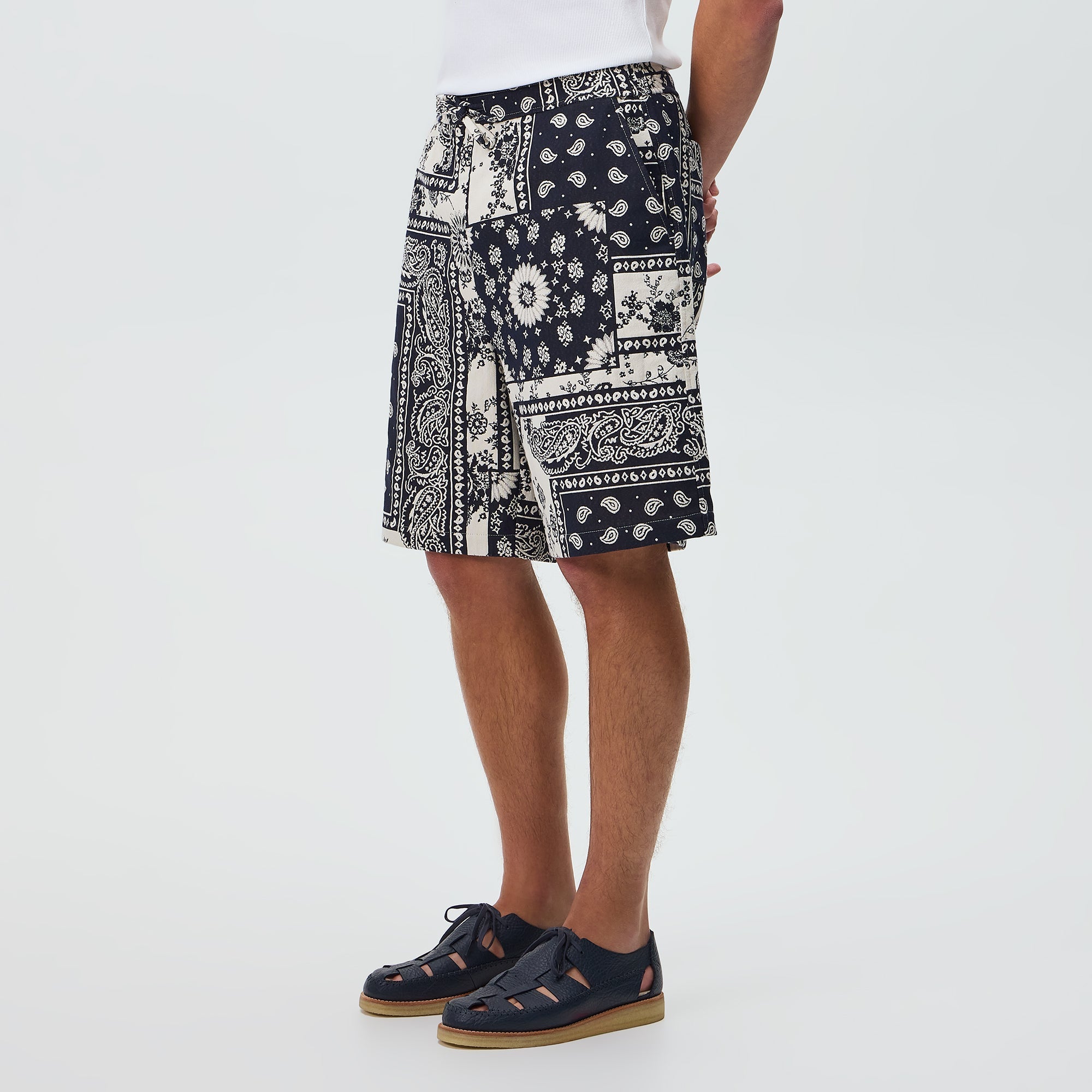 Kith Bandana Jacquard Lewis Short - Nocturnal - PH – Kith Japan