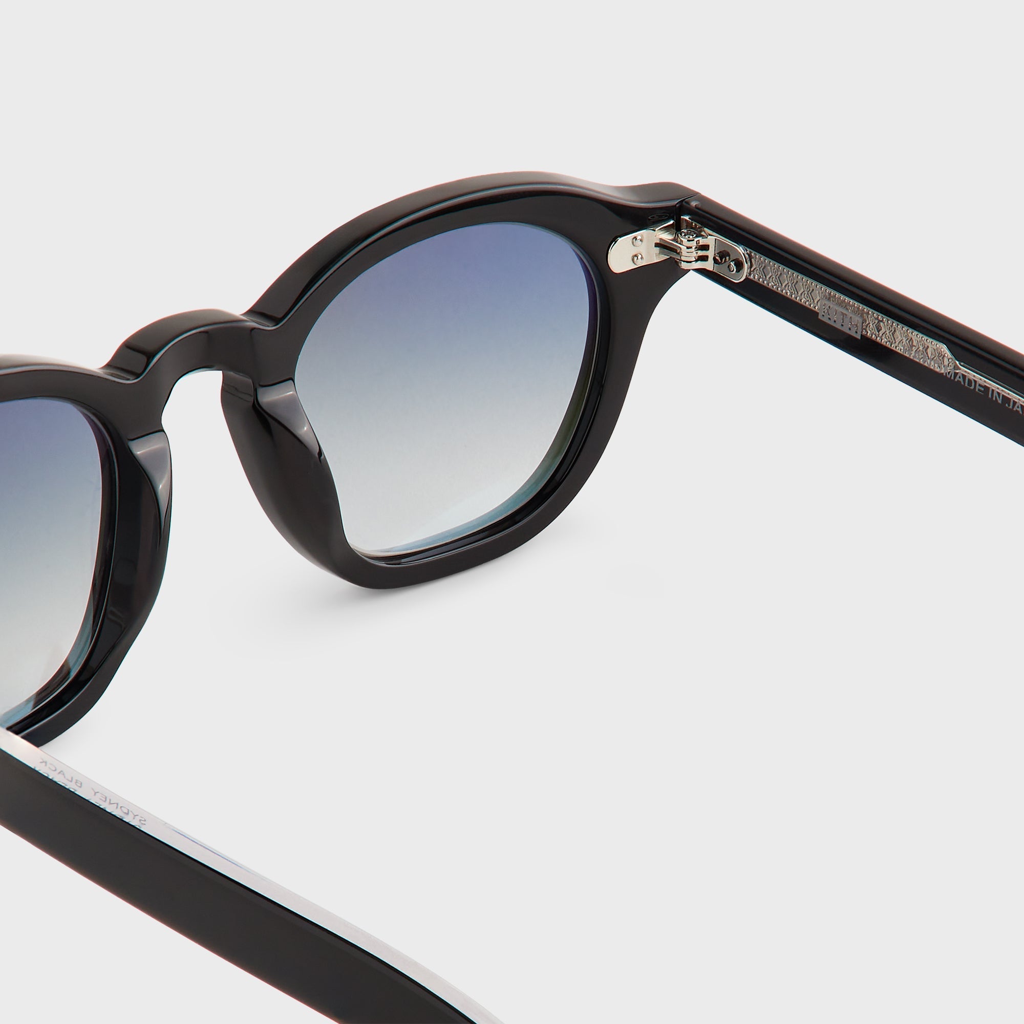 Kith Sydney Sunglasses - Black – Kith Japan