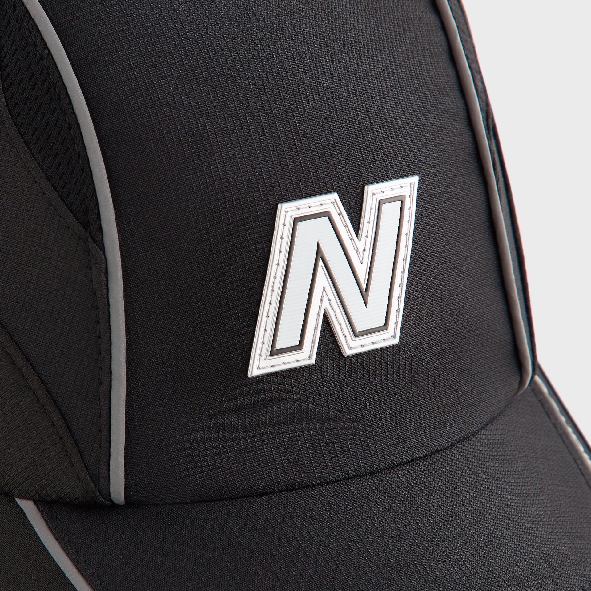 Kith & New Balance Mixed Tech Griffey Runner Cap - Black