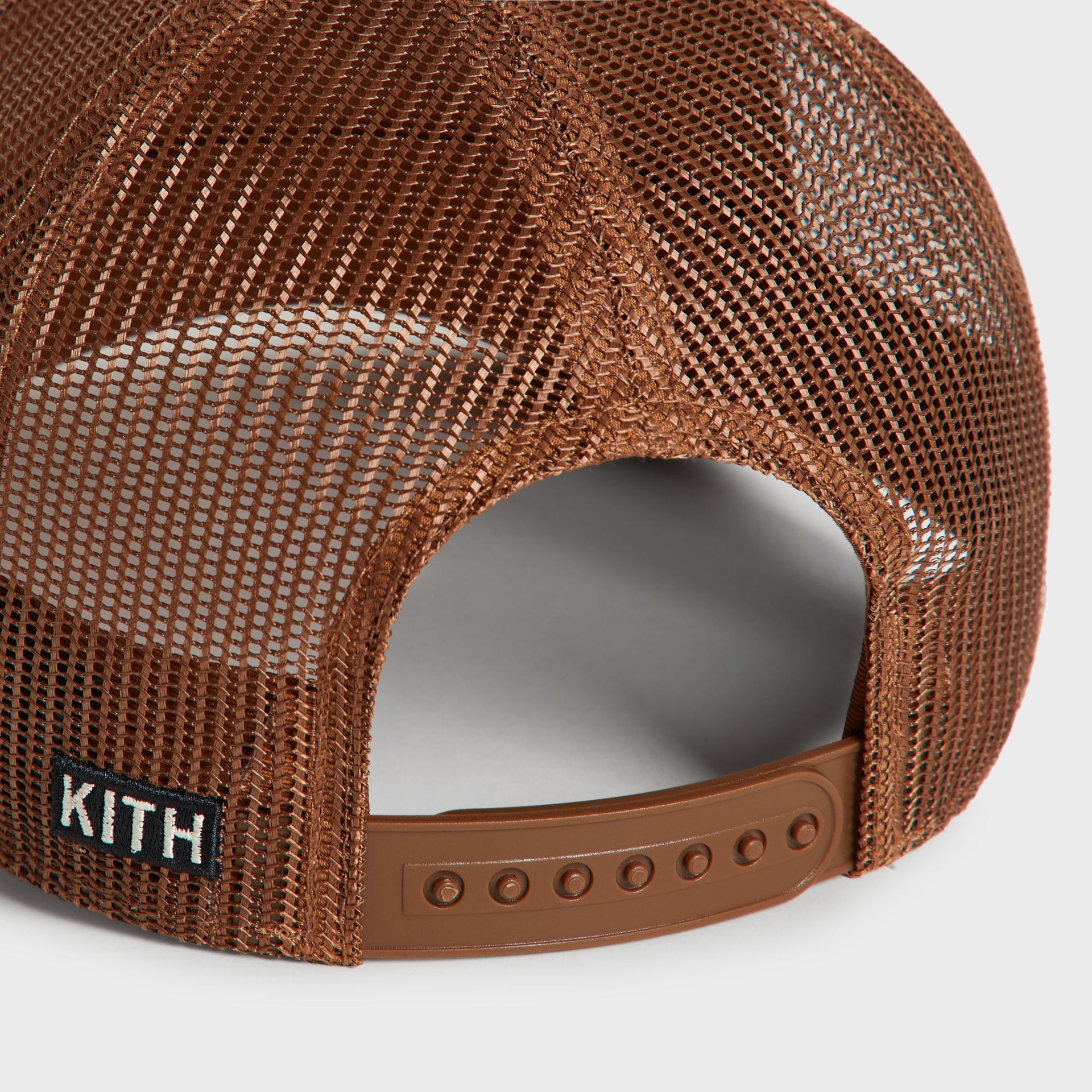 Kith for BMW Podium Brushed Twill Relaxed Trucker Cap - Desert