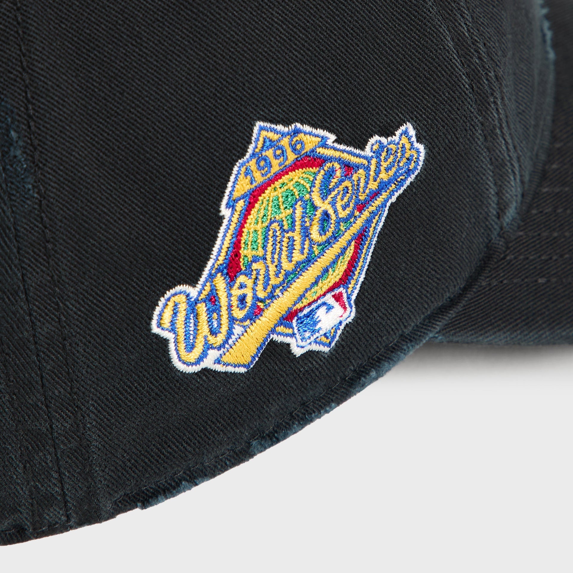 Kith & '47 for the New York Yankees Sun Faded Franchise LS Cap - Black - PH
