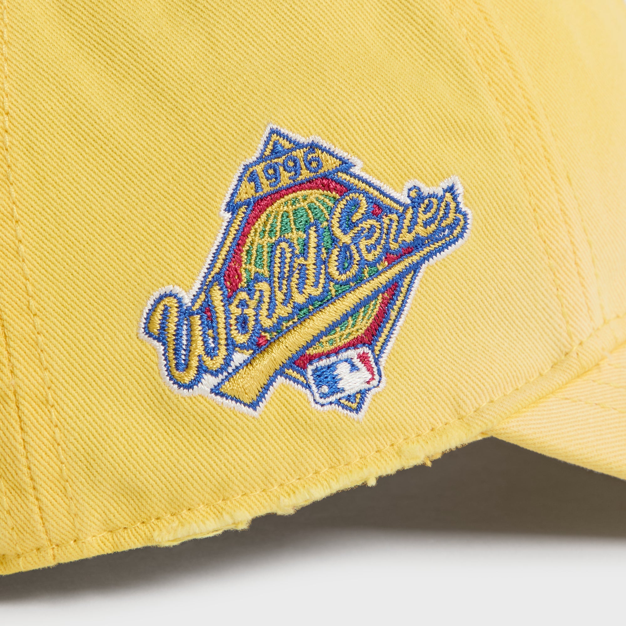 Archivo Studios NYロゴキャップ　キオスクcc Kith & '47 for the New York Yankees Sun Faded Franchise LS Cap