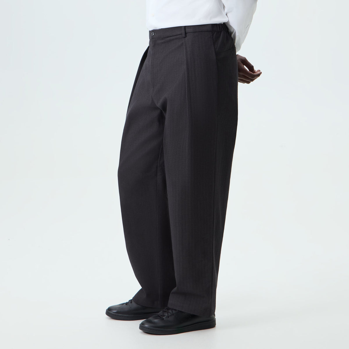 Kith Herringbone Dobby Idris Pant - Carbon