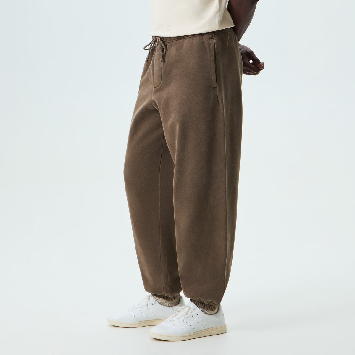 Kith Nelson Sweatpant - Buckwheat