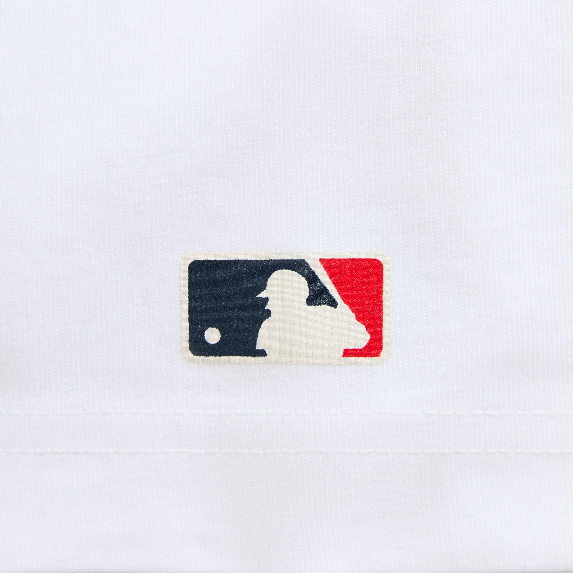 Kith for the New York Yankees Crest Pocket Tee - White – Kith Japan