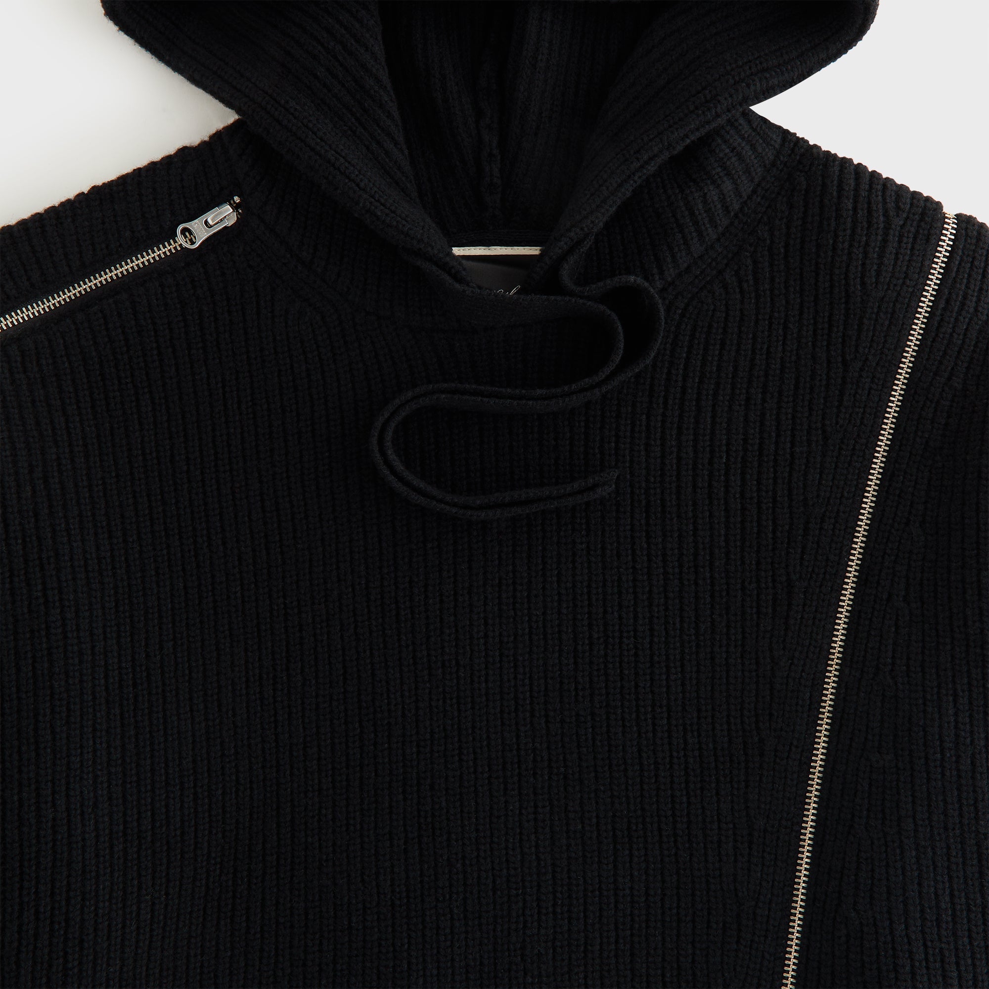 Kith Women Juni Zipper Sweater Hoodie - Black – Kith Japan