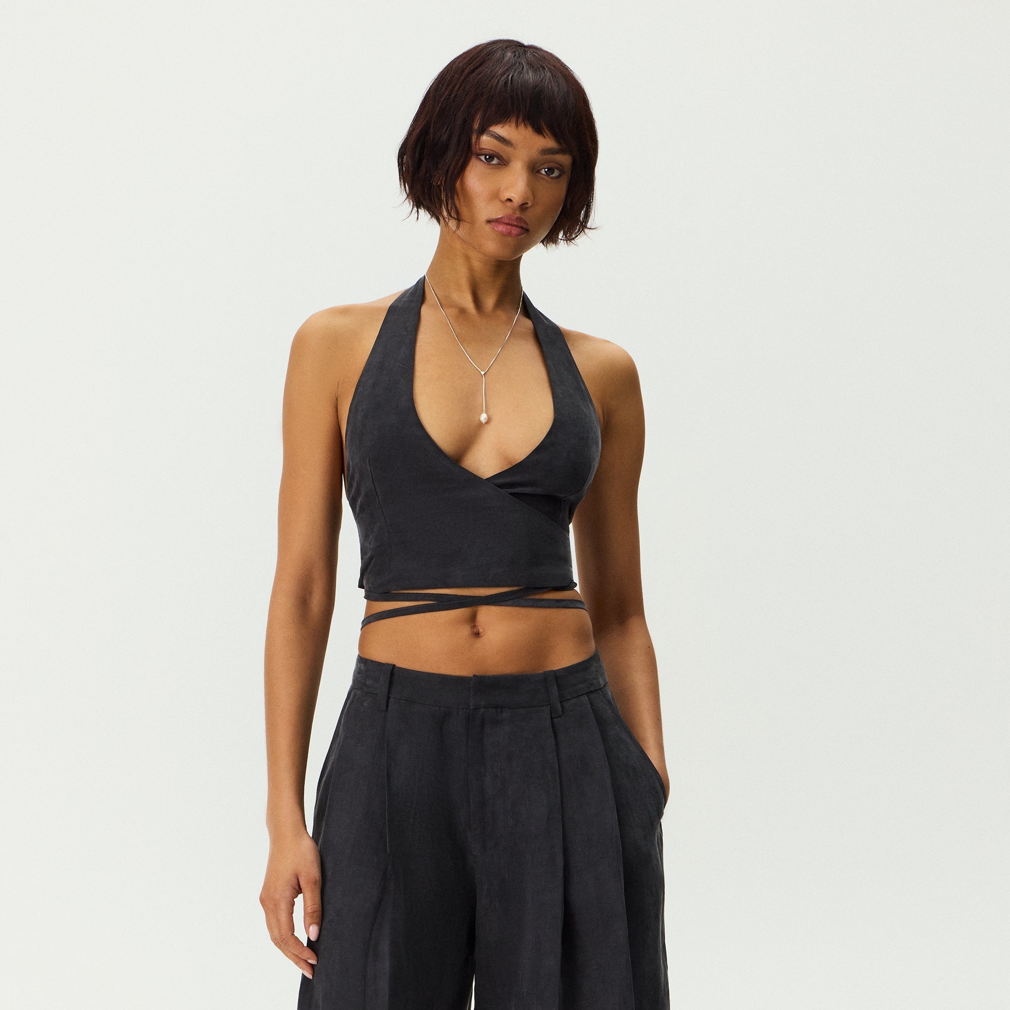 Kith Women Shir Wrap Vest - Black – Kith Japan