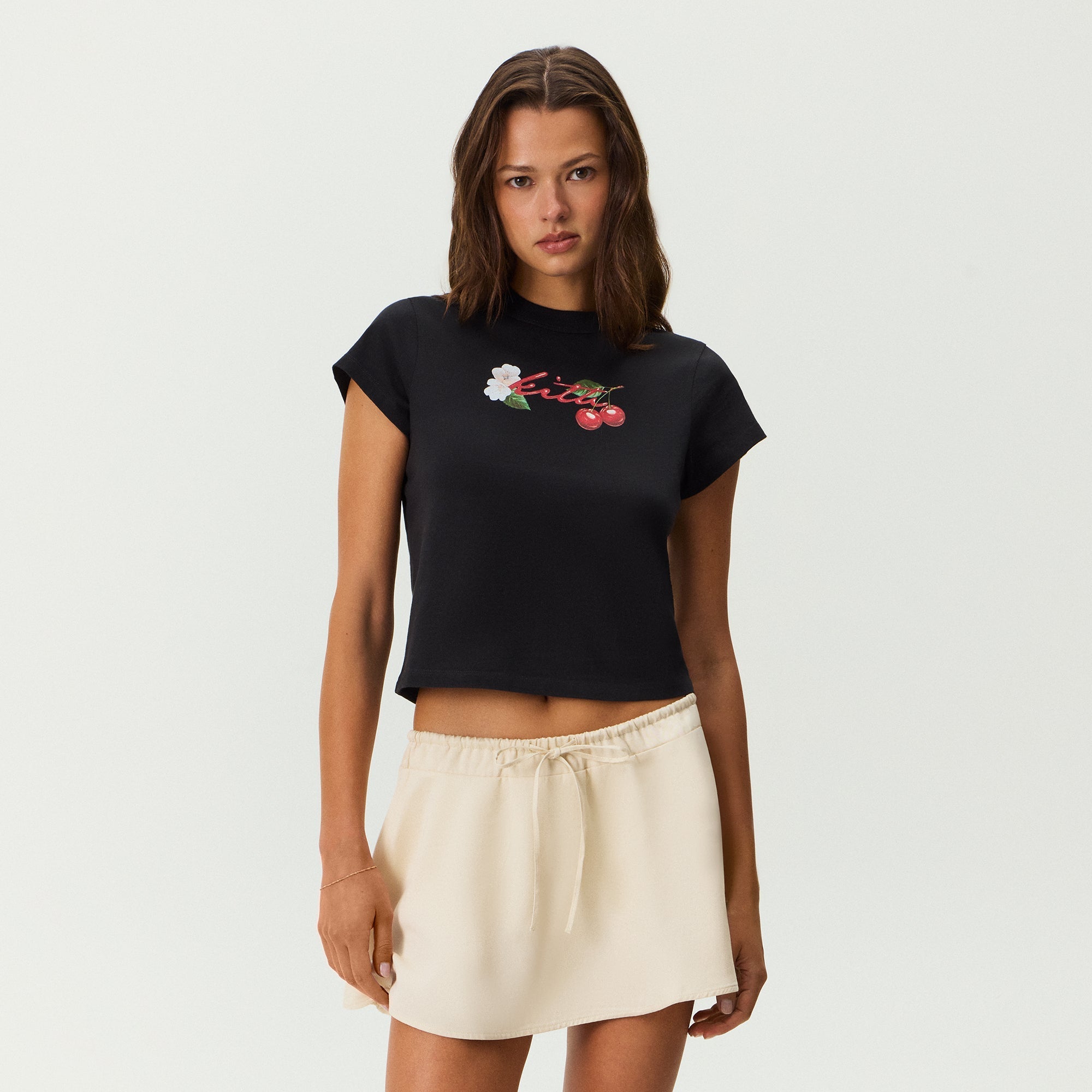 KITH WomenMulberry Tee ブラック S Kith Women Mulberry Tee II - Mass – Kith Europe
