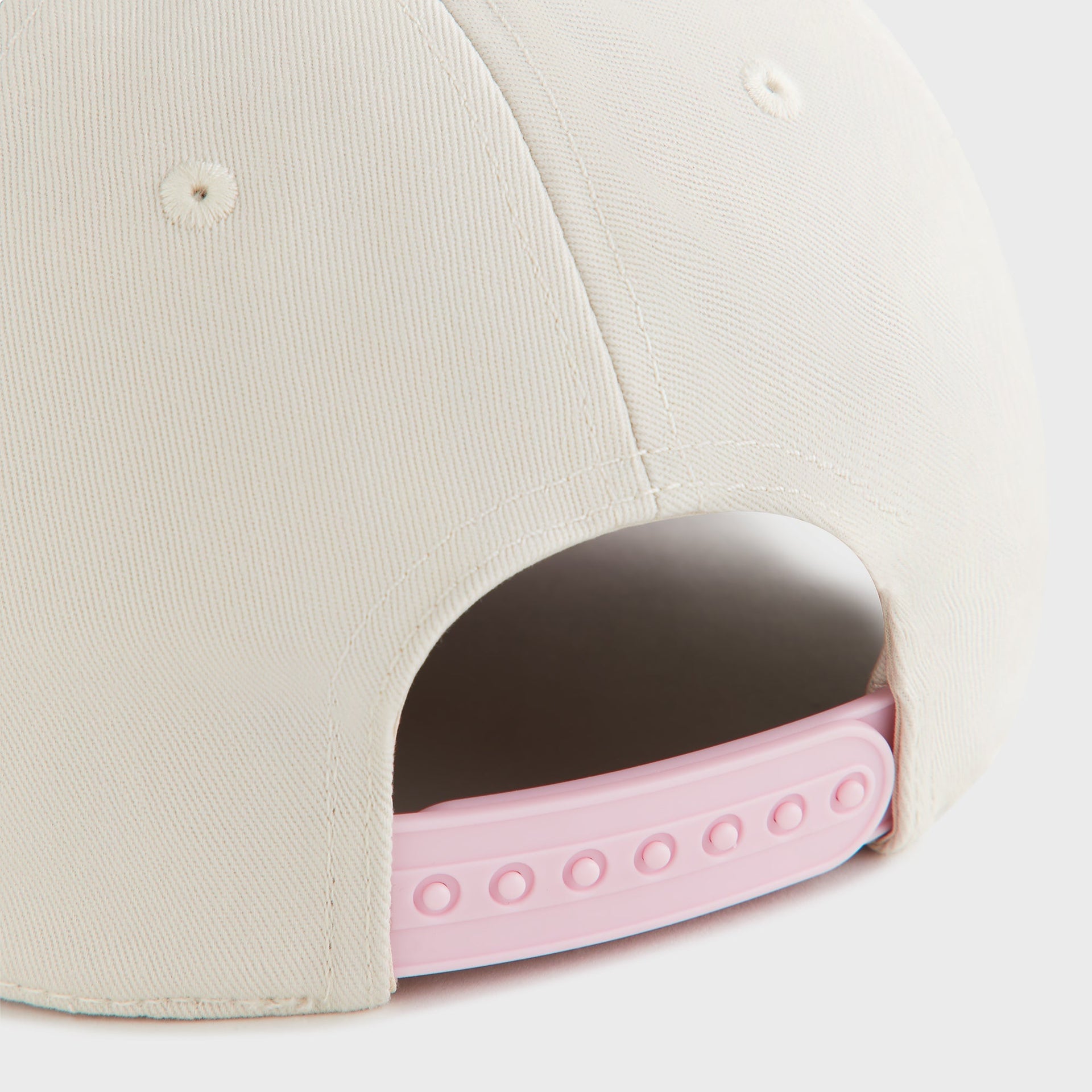 Kith Women Two Tone Cotton Twill Pinch Crown Snapback - Snow Cone - PH