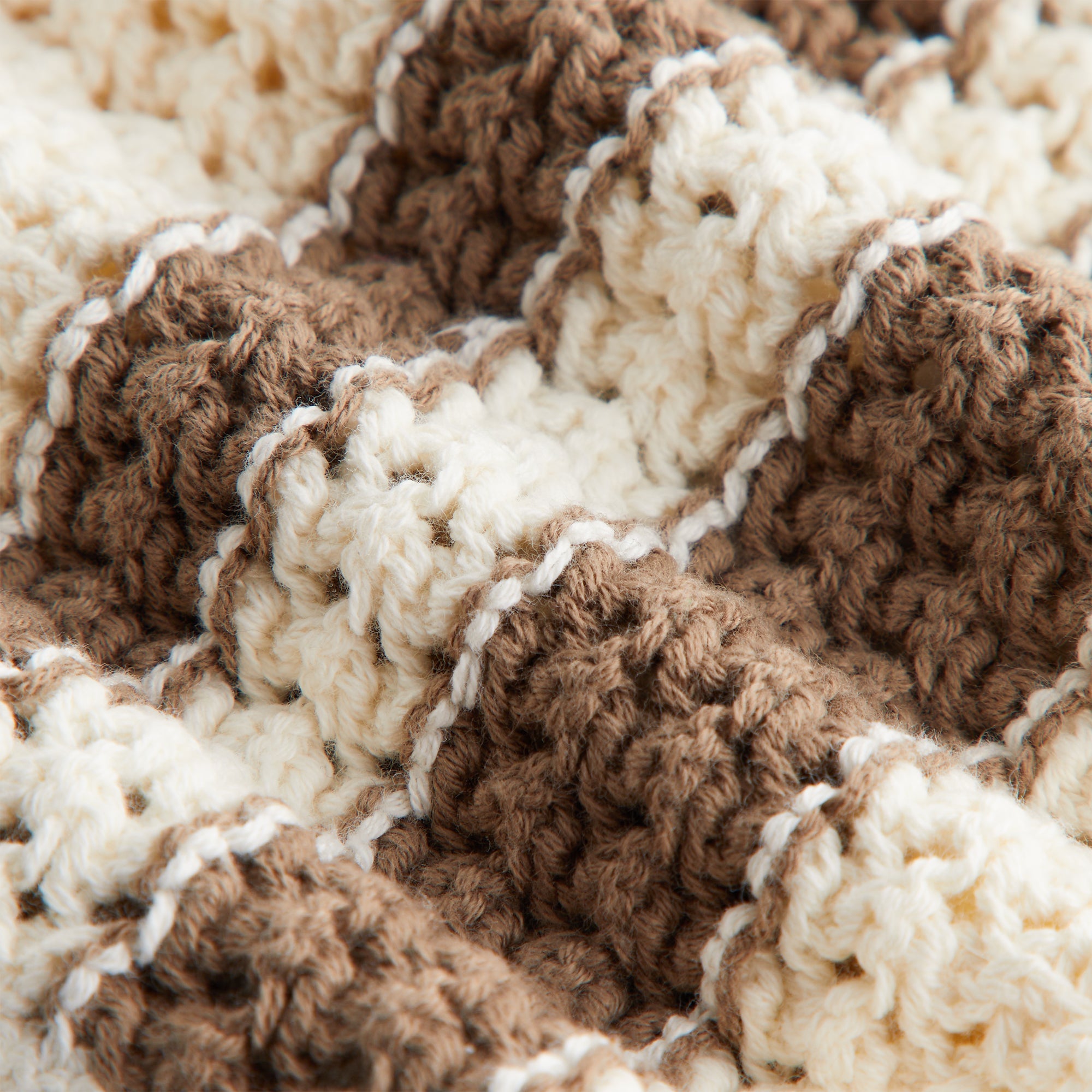 【新品未使用】 Peggy Top Licorice Bohemia 3Y Kith Women Desmond Crochet Shorty - Legacy – Kith Japan