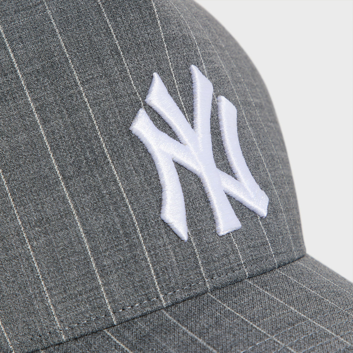 Kith Women & '47 for the New York Yankees Striped Suiting DT Cap - Quilt