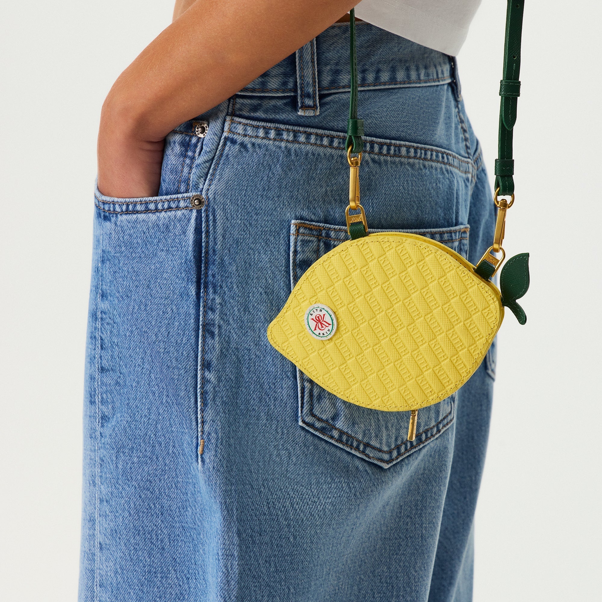 Kith Women Leather Lemon Pouch - Spritz – Kith Japan