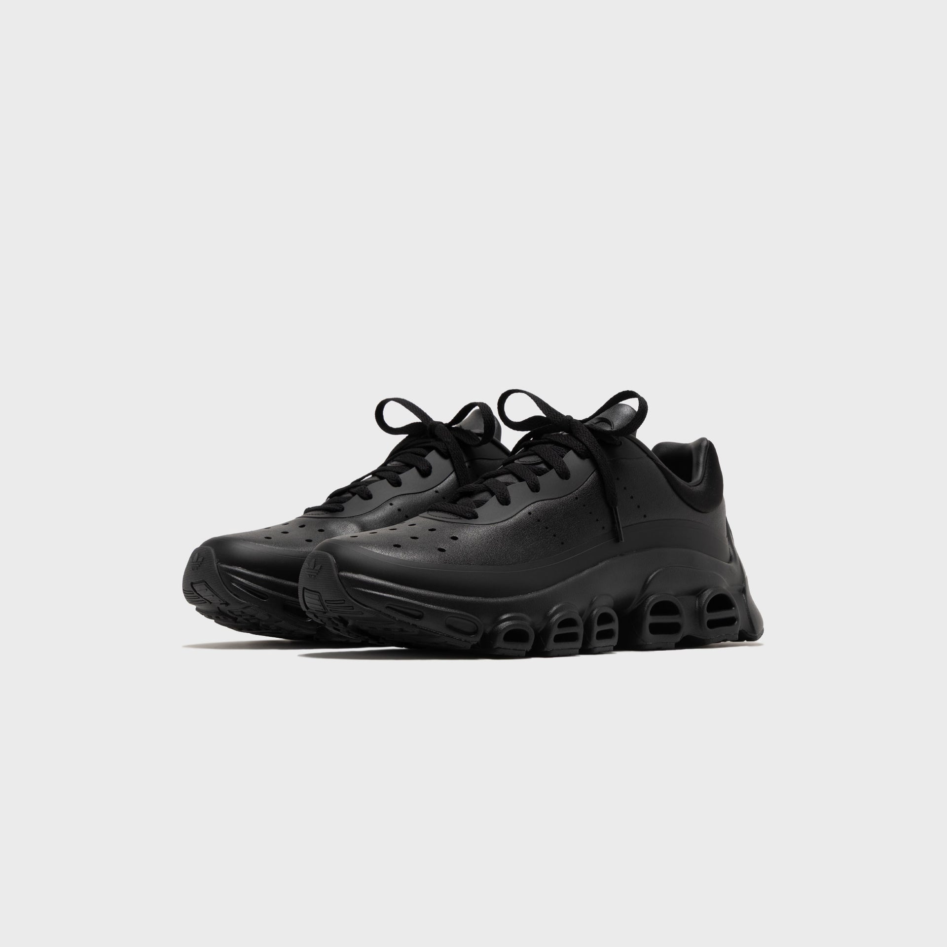 adidas Adifom Megaride TC - Core Black / Core Black / Silver Metallic