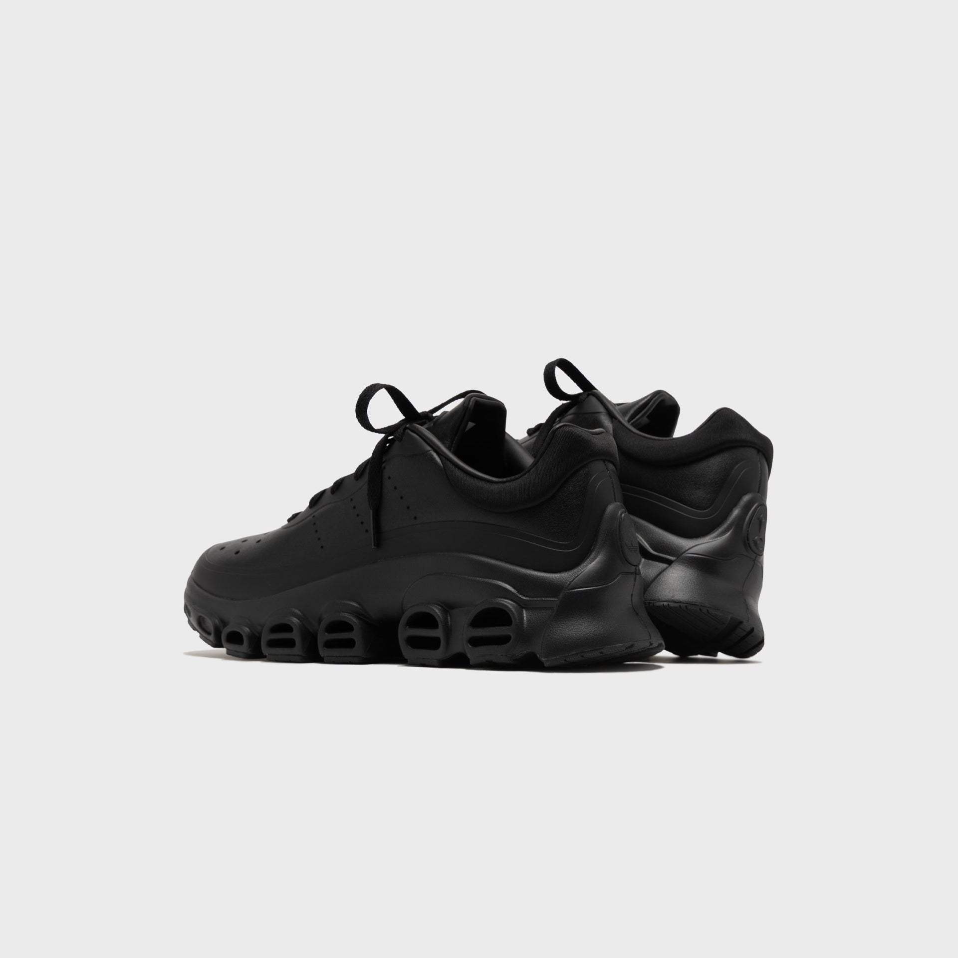 adidas Adifom Megaride TC - Core Black / Core Black / Silver Metallic