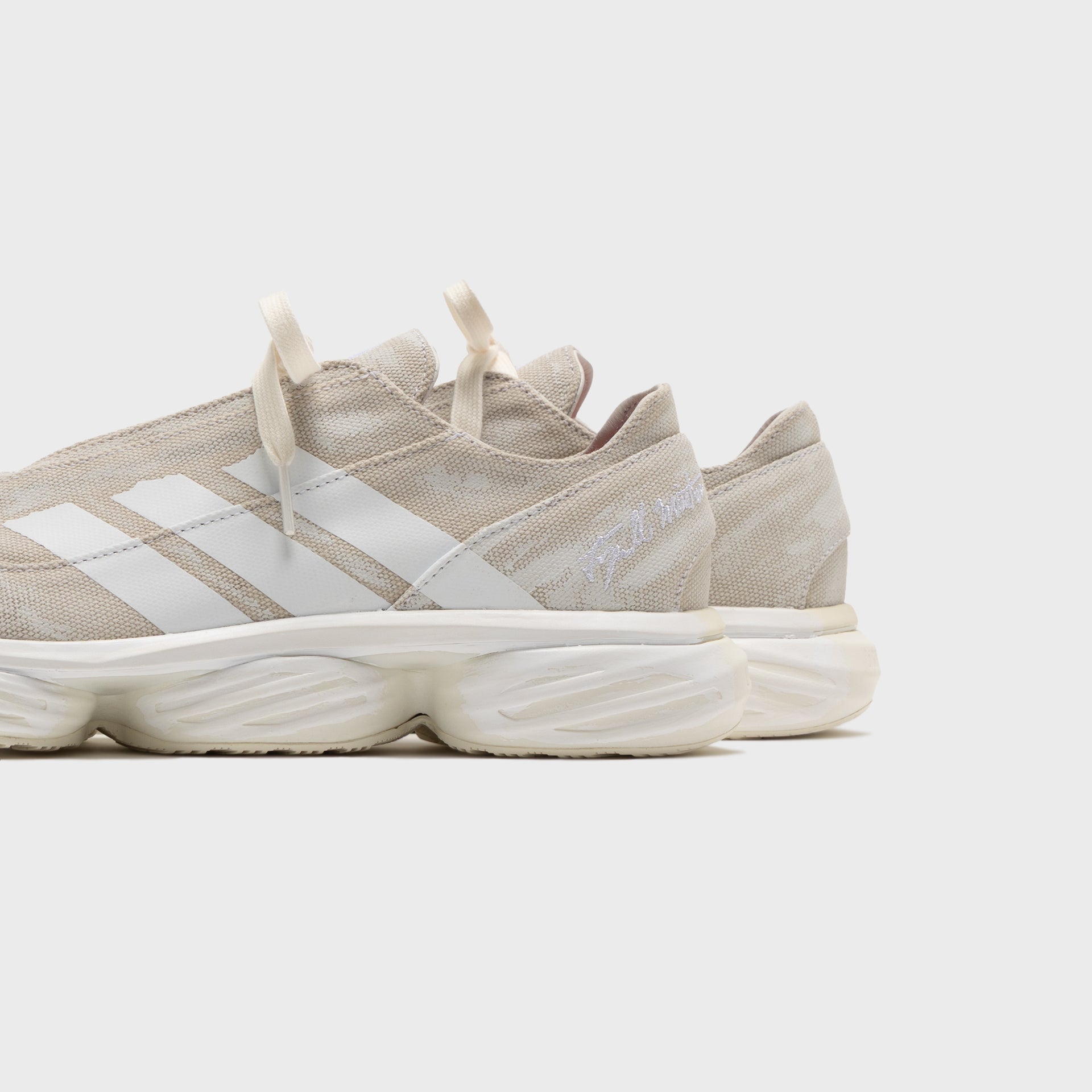 adidas Tyrrell Winston Pod - White