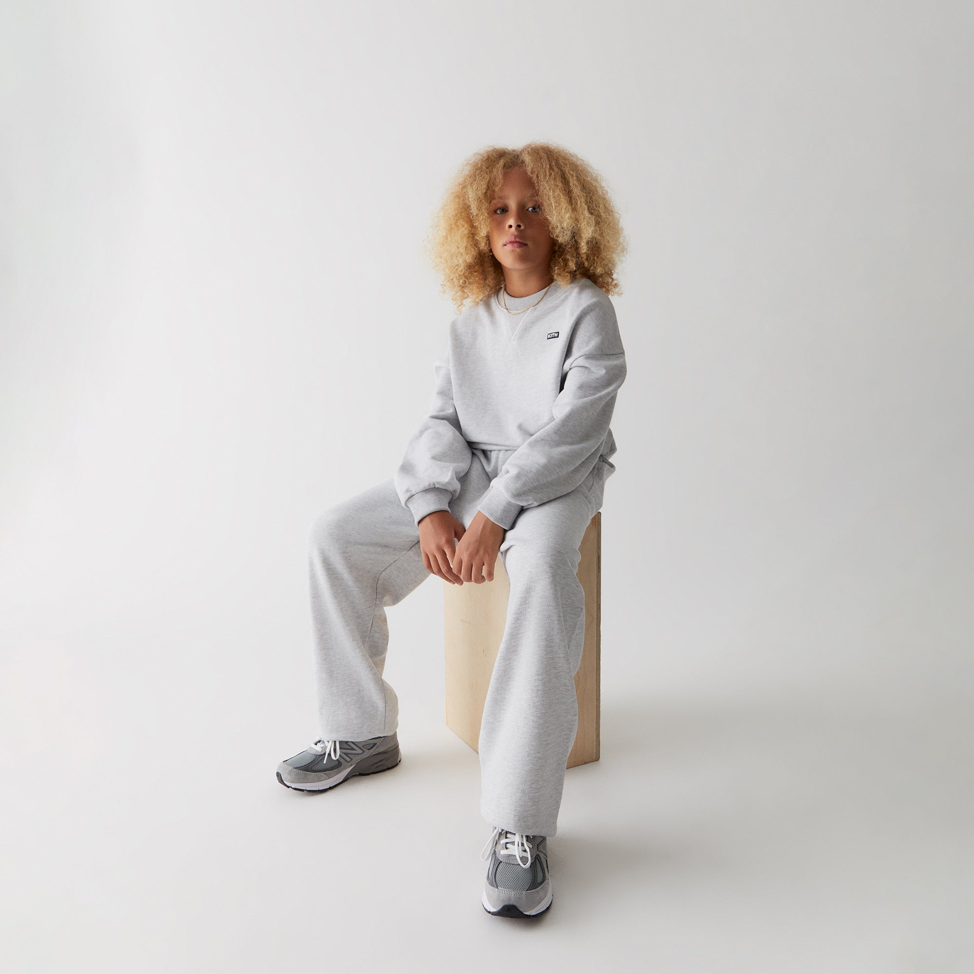 Kith Kids Long Sleeve Nelson Crewneck - Light Heather Grey – Kith