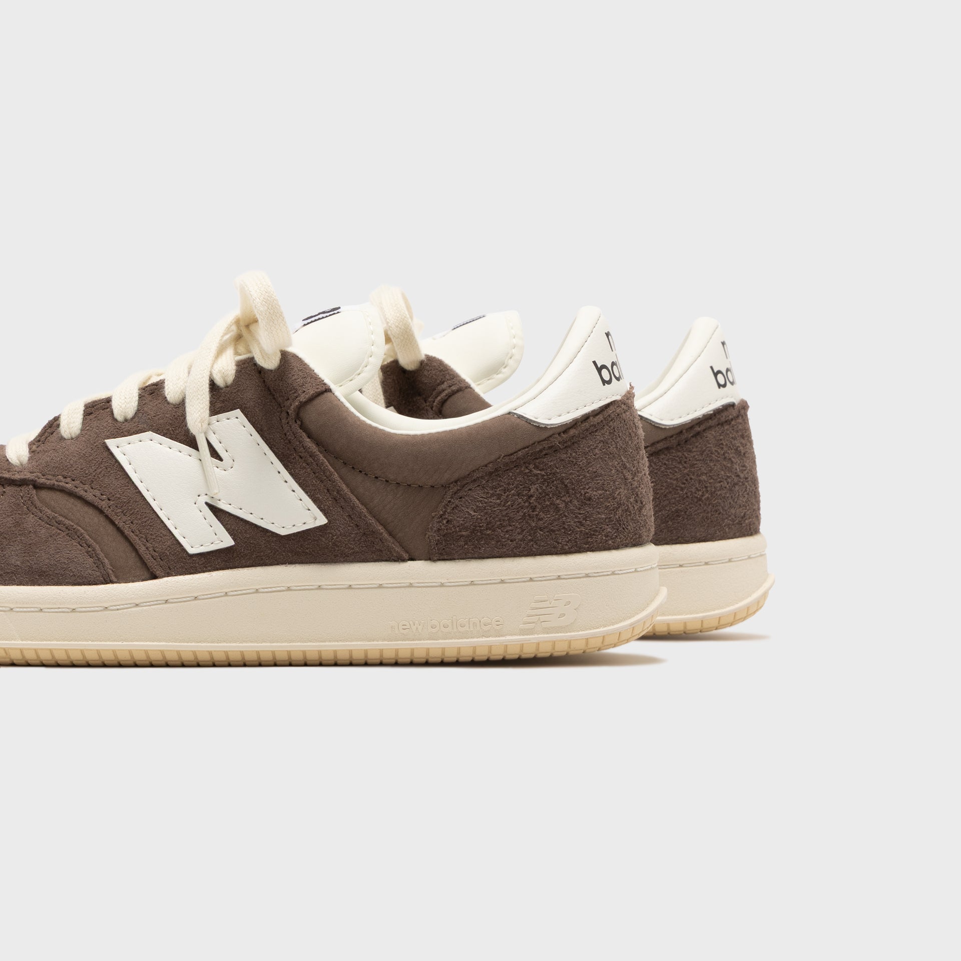 New Balance M5002YR - Brown