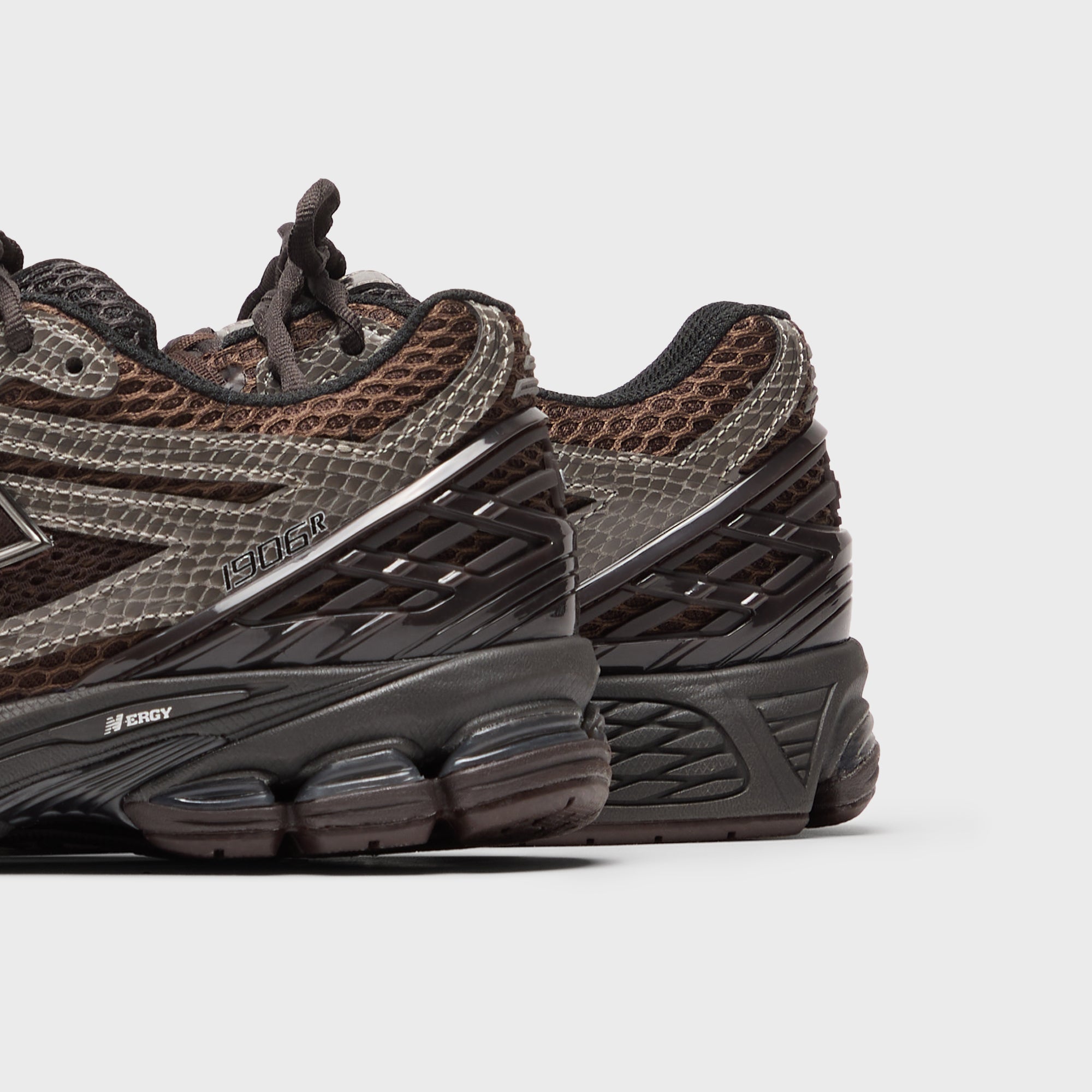 New Balance 1906R - Thunder Brown / Black – Kith Japan