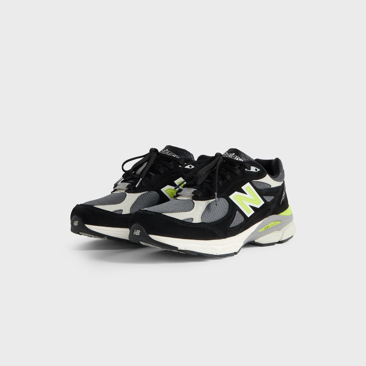 Kith & United Arrows & Sons for New Balance Made in USA 990v3 - Black / Oyster Mushroom
