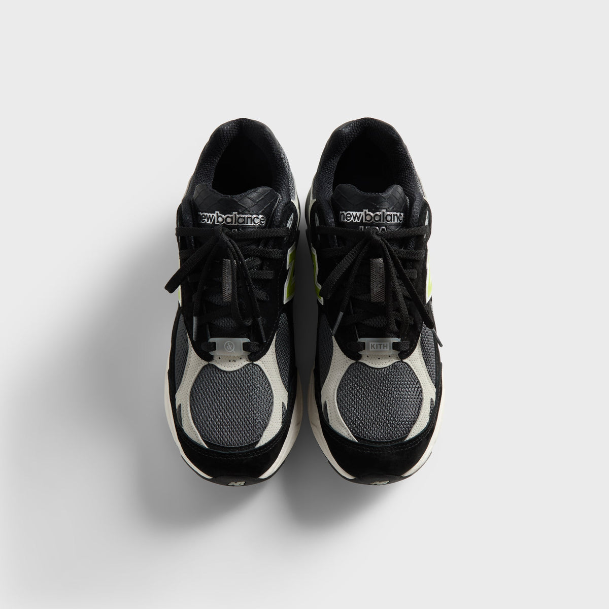Kith & United Arrows & Sons for New Balance Made in USA 990v3 - Black / Oyster Mushroom
