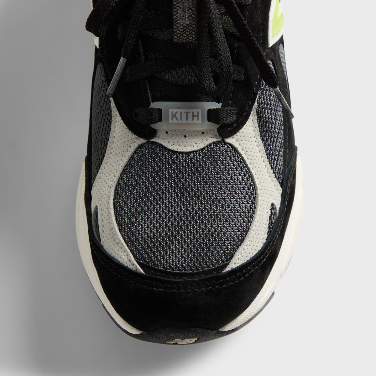 Kith & United Arrows & Sons for New Balance Made in USA 990v3 - Black / Oyster Mushroom
