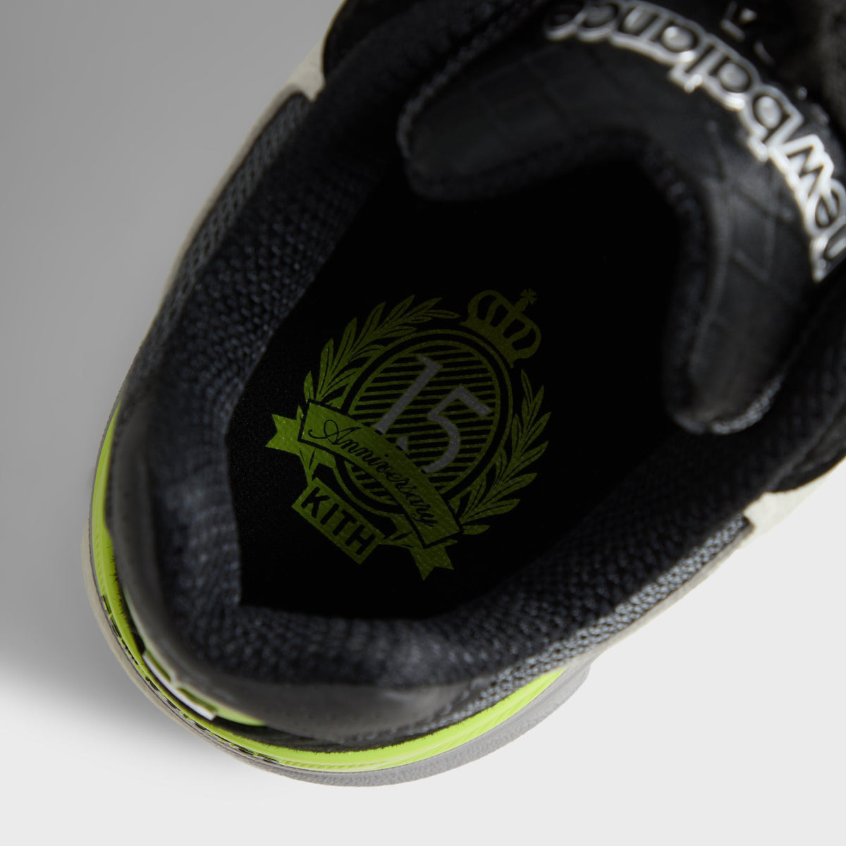 Kith & United Arrows & Sons for New Balance Made in USA 990v3 - Black / Oyster Mushroom