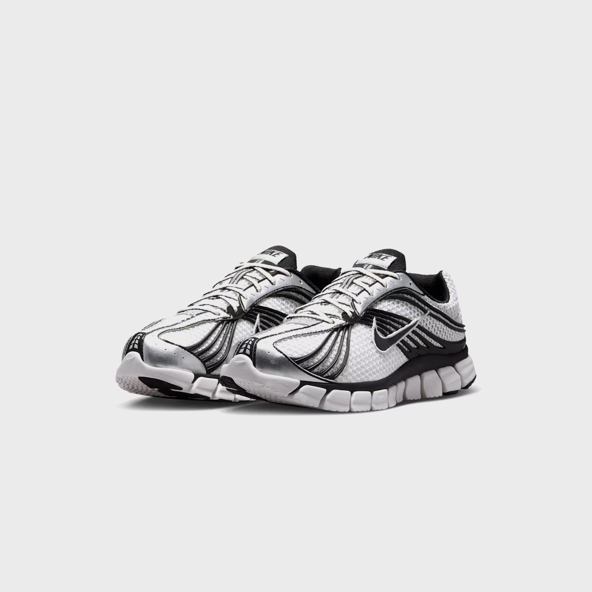 Nike Zoom Skylon 11 - Summit White / Black / Light Smoke Grey / Metallic Silver