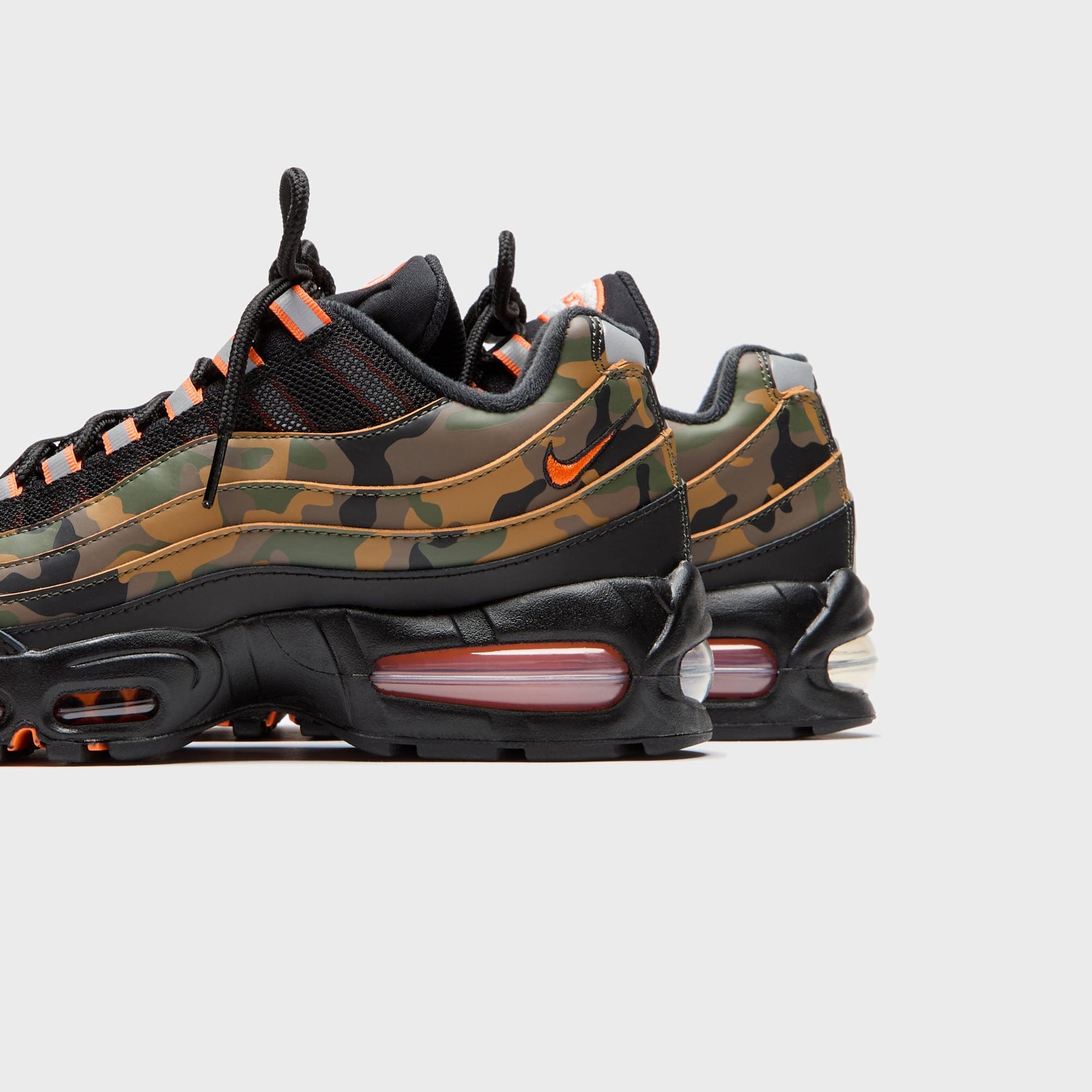 Nike Air Max 95 OG - Black / Golden Beige