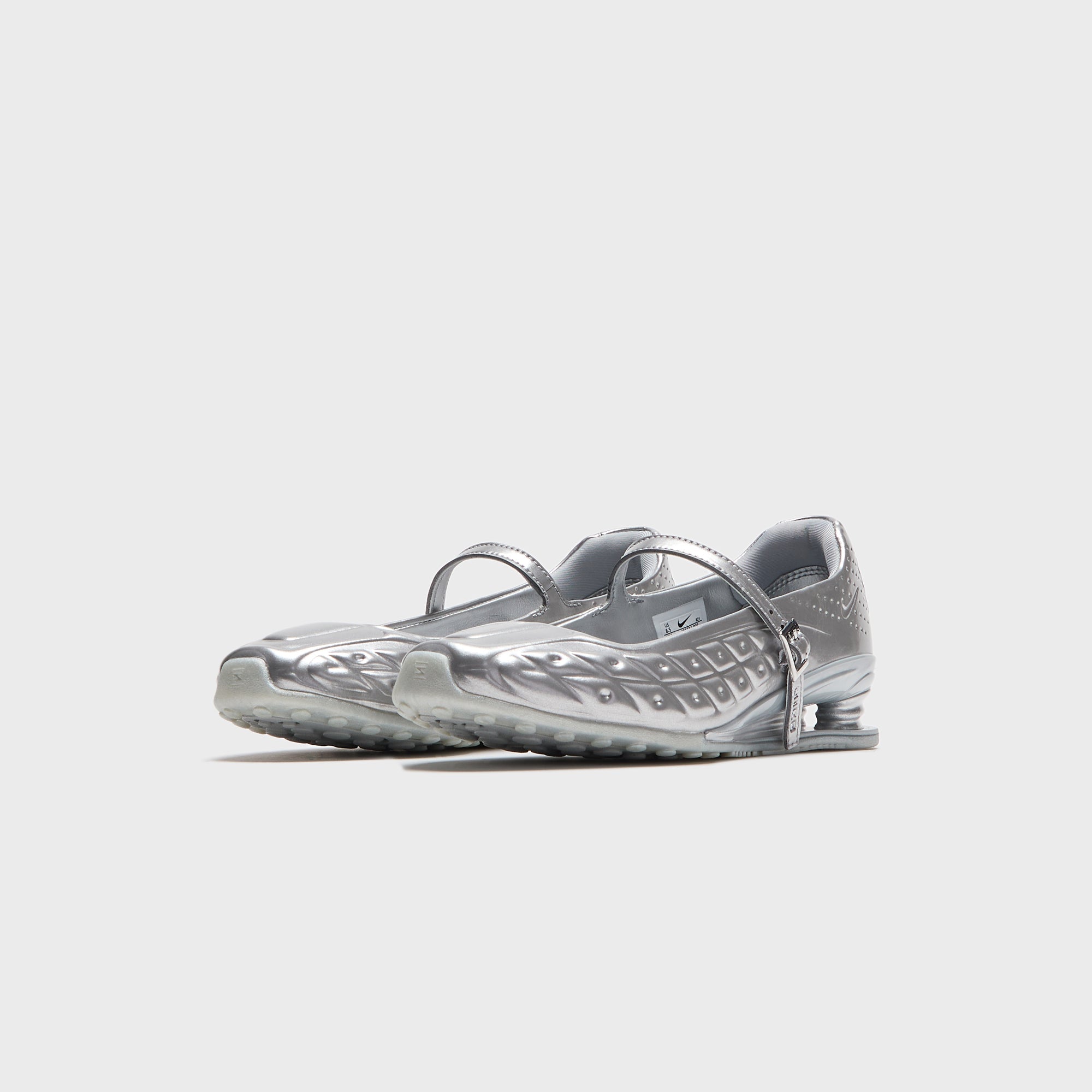 Nike WMNS Shox Z Callistra - Metallic Silver – Kith Japan