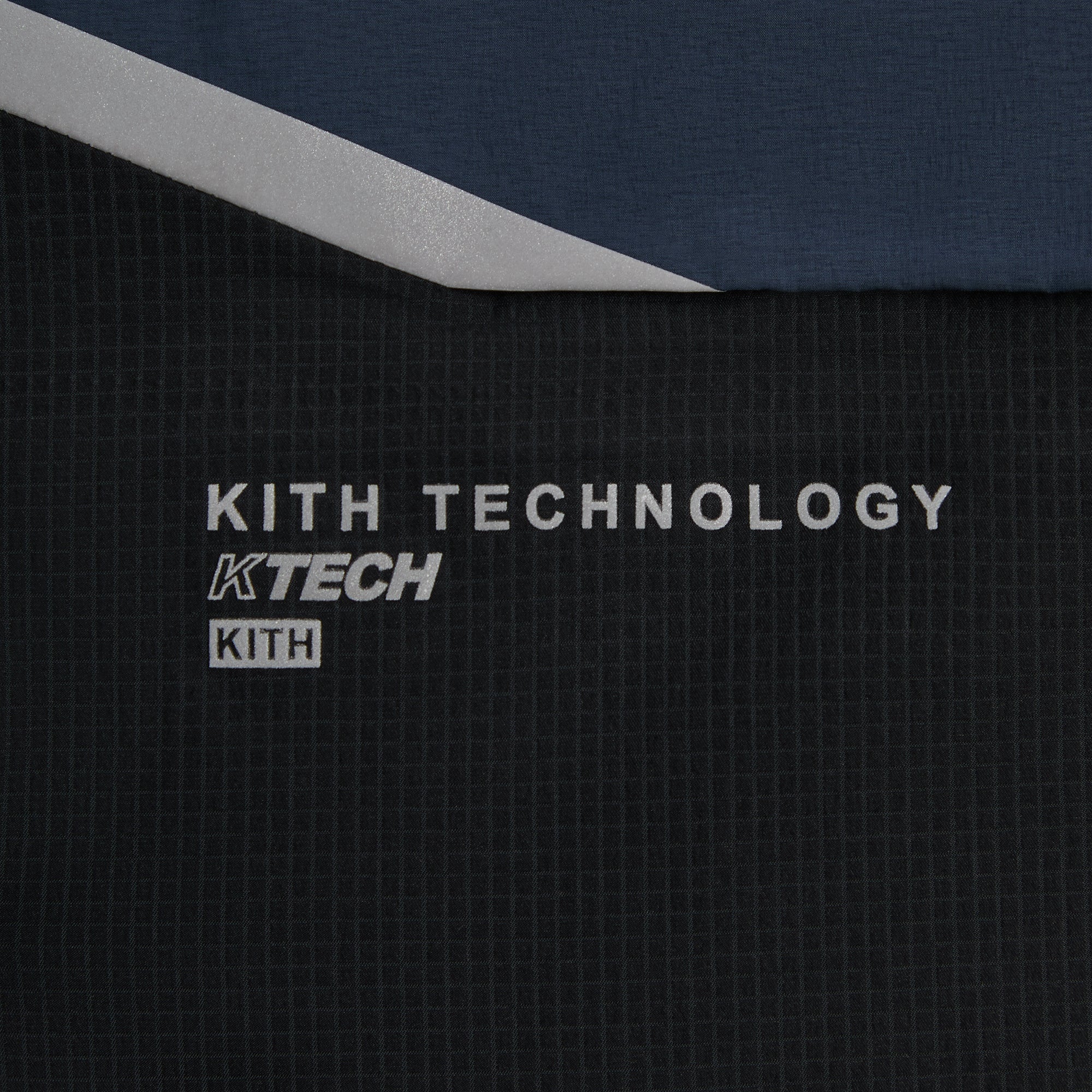 Kith for On Core Jacket - Midnight – Kith Japan
