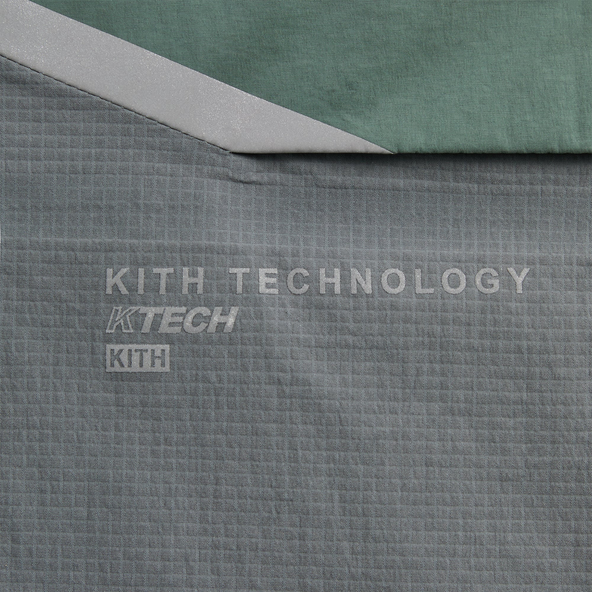 Kith for On Core Jacket - Olive – Kith Japan