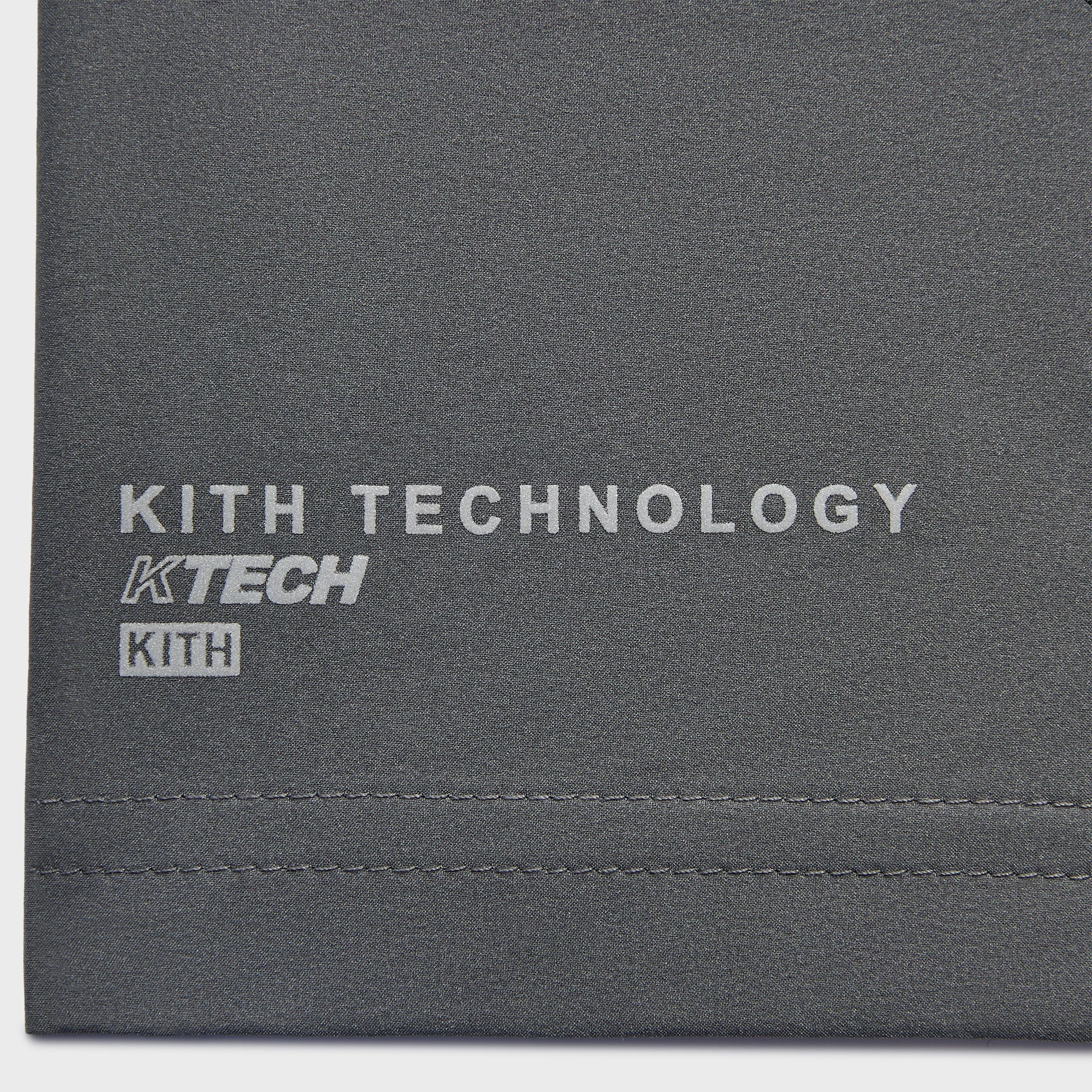 Kith for On Core Short - Eclipse – Kith Japan