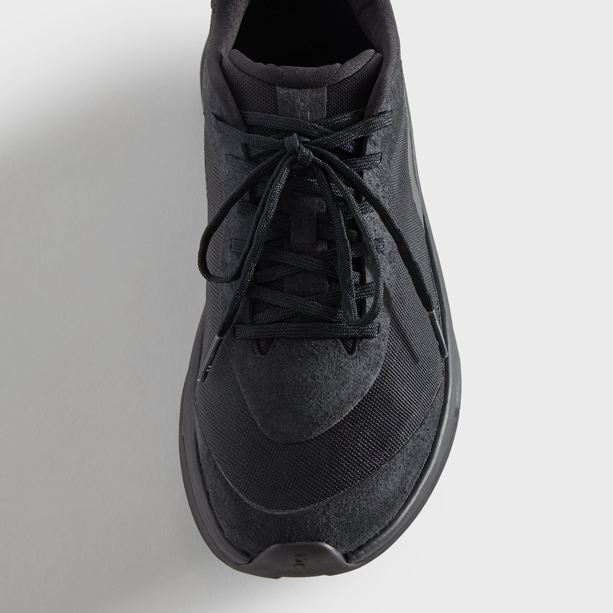 Kith for On K-Tech 3 - Black / Black