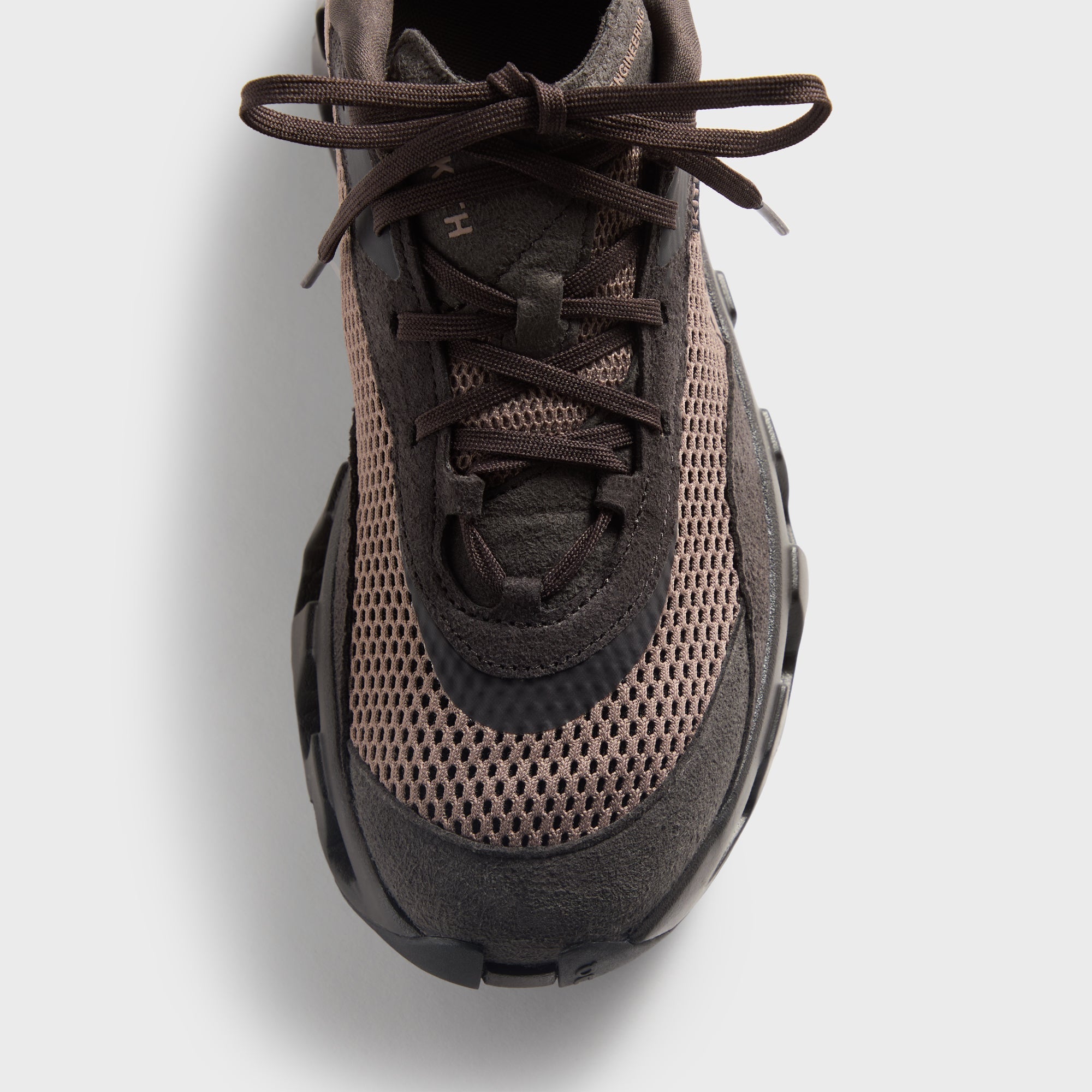 Kith for On WMNS K-Tech 2 - Thorn / Ganache – Kith Japan