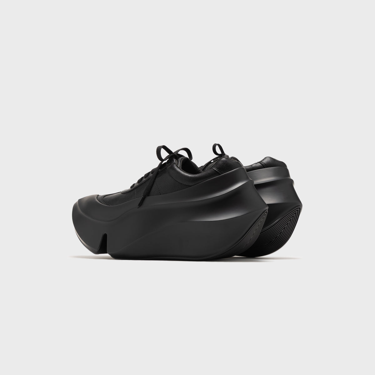 Grounds Orca Classic - Black / Black Paint