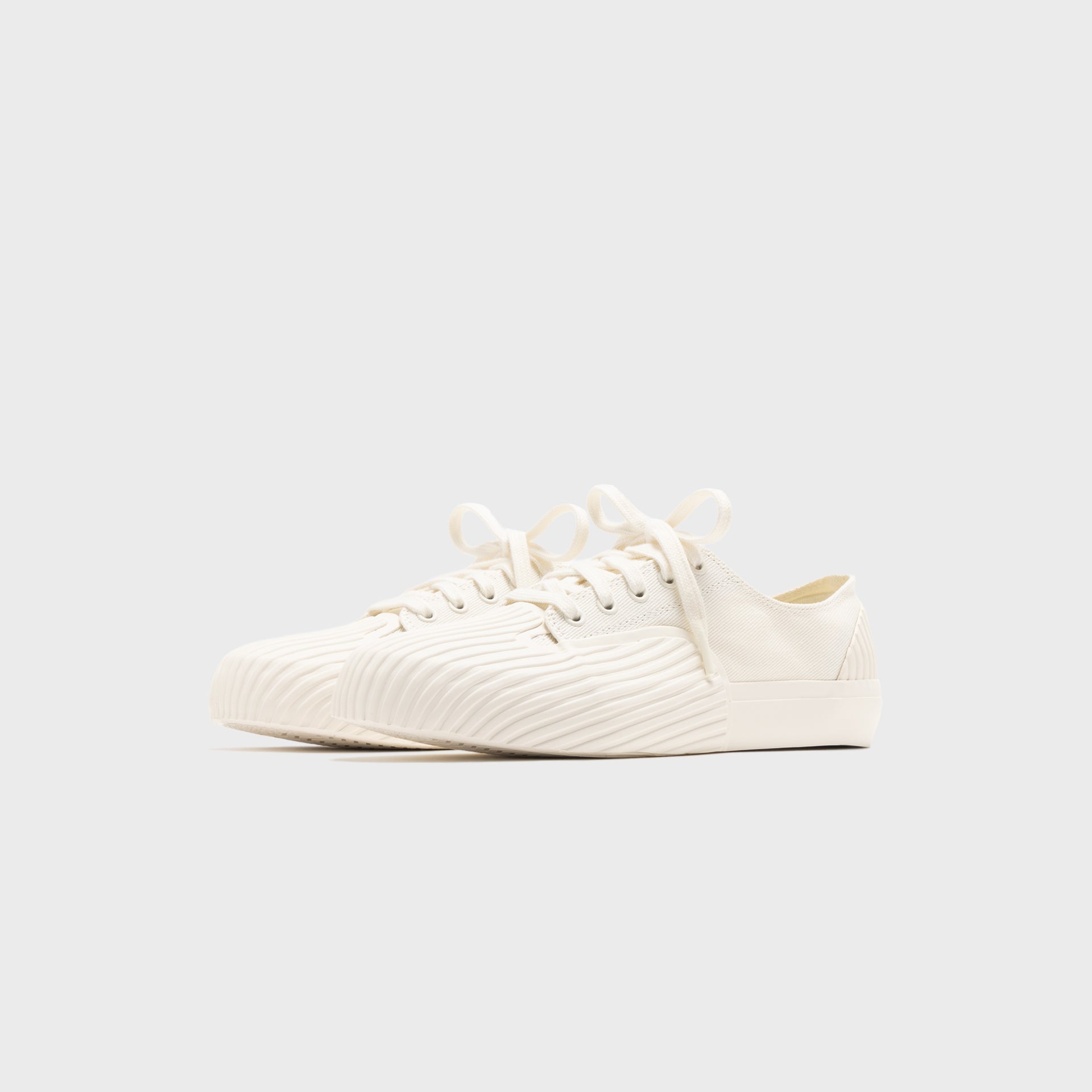 UNFORMED Prototype 01 - White