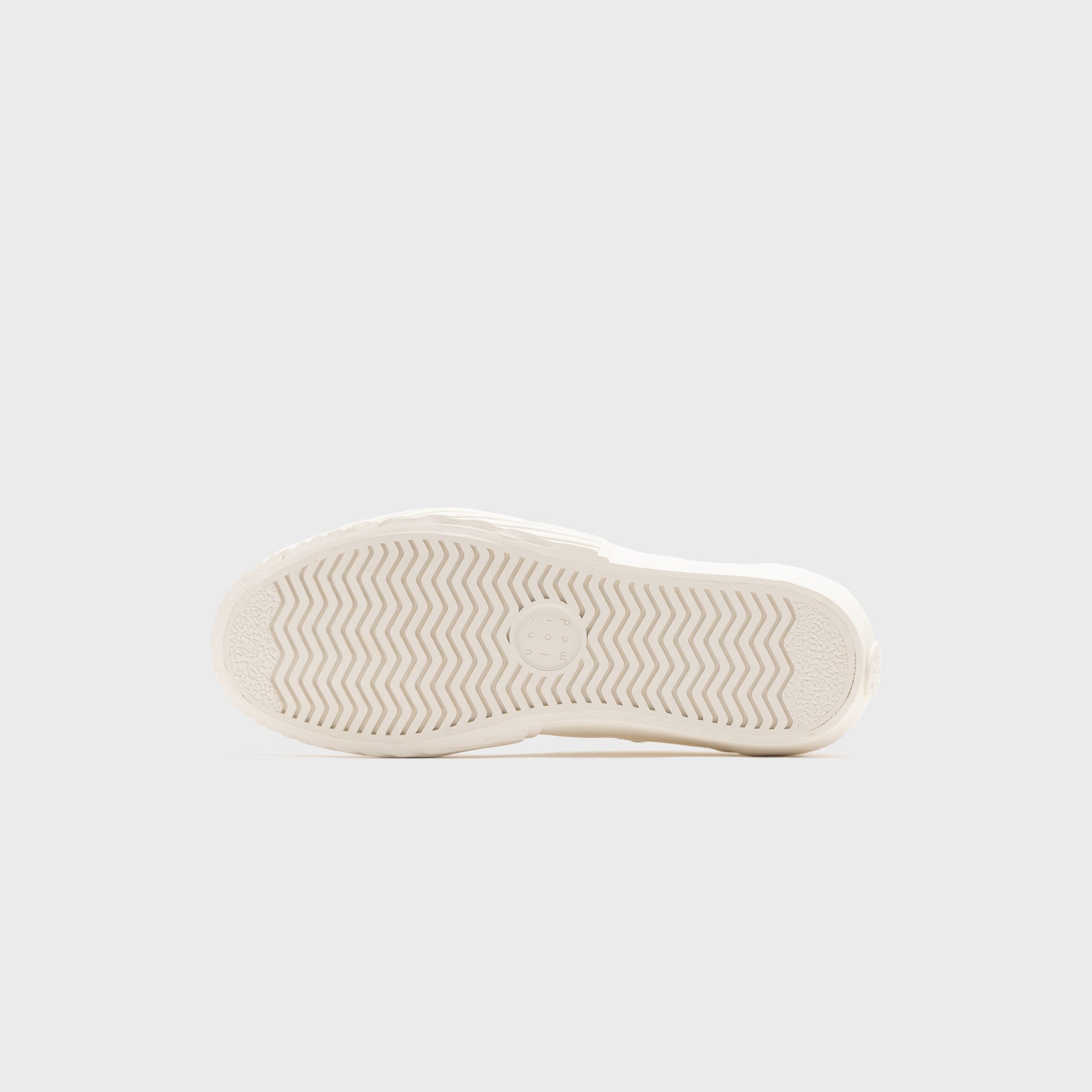 UNFORMED Prototype 01 - White