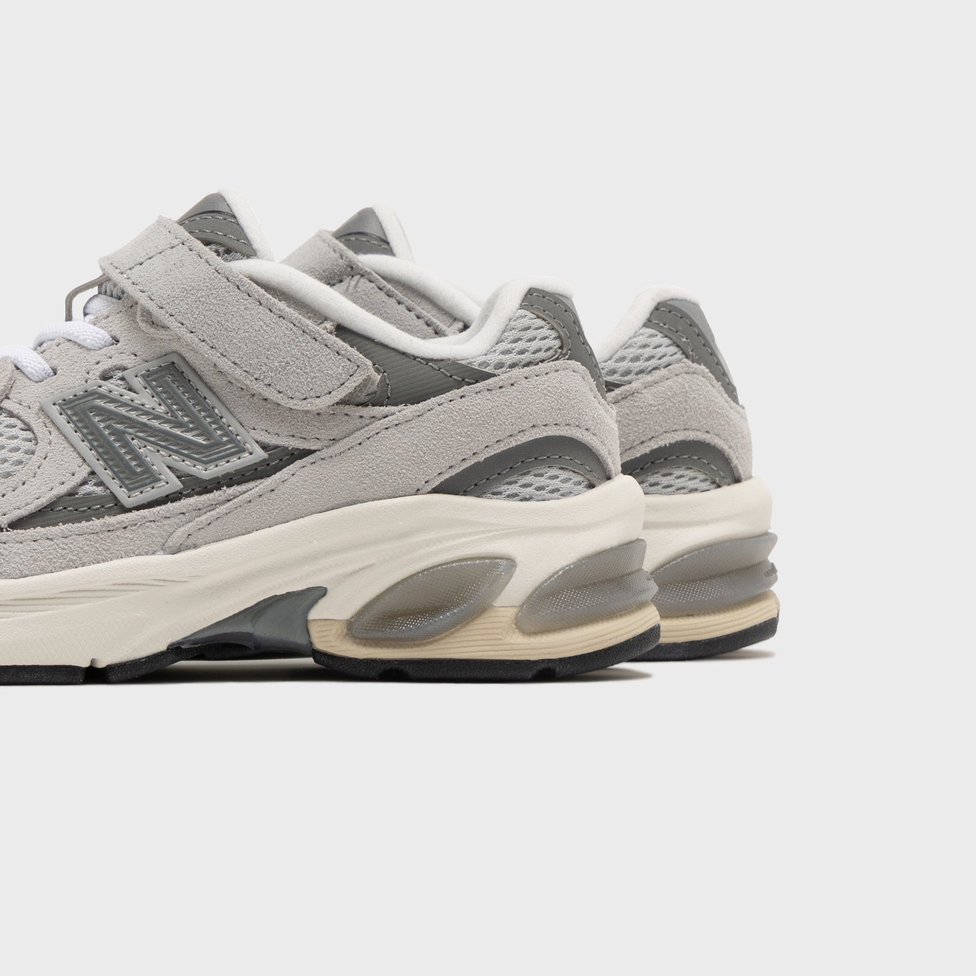 New Balance P20101AZ - Grey