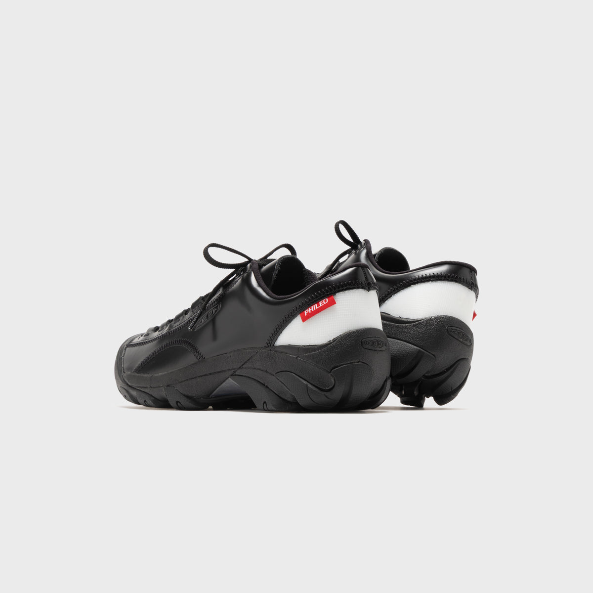 PHILEO × Keen Targhee - Black