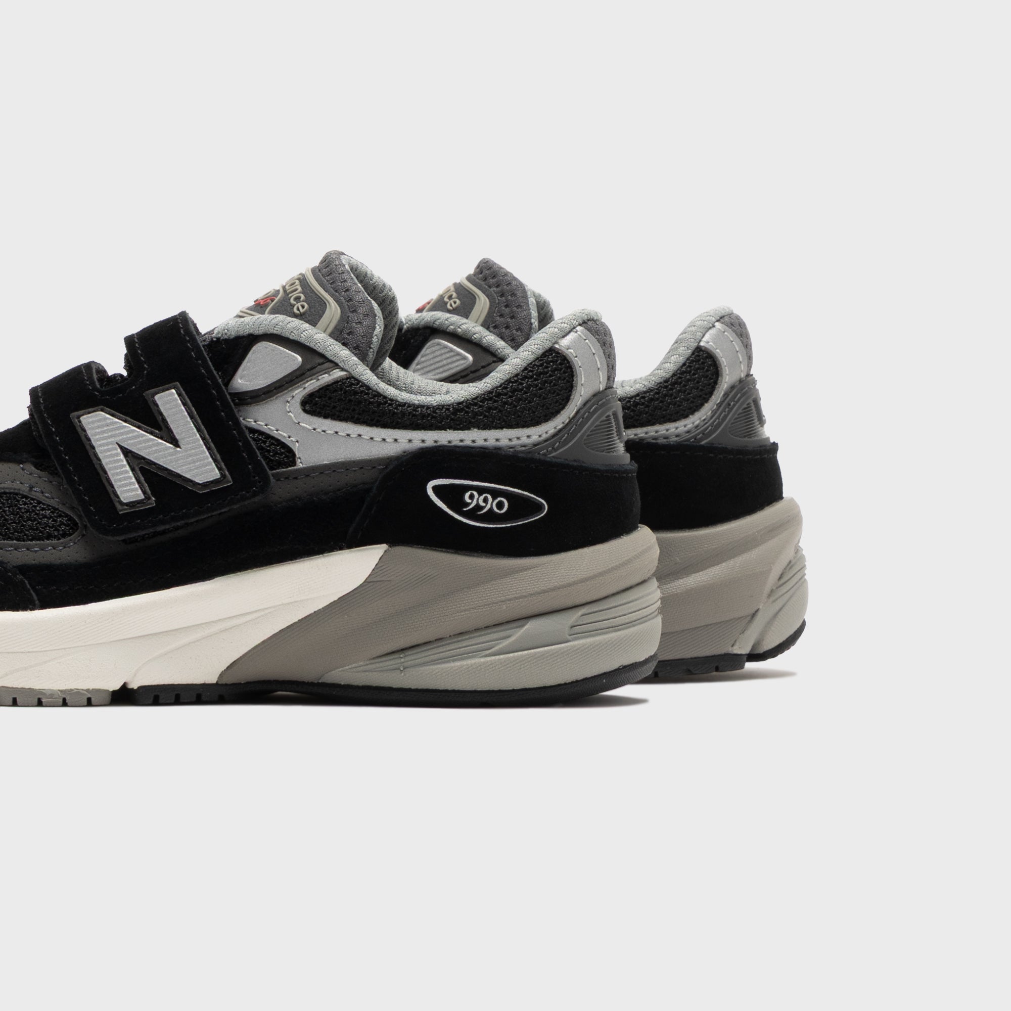 New Balance PV990BK6 - Black – Kith Japan